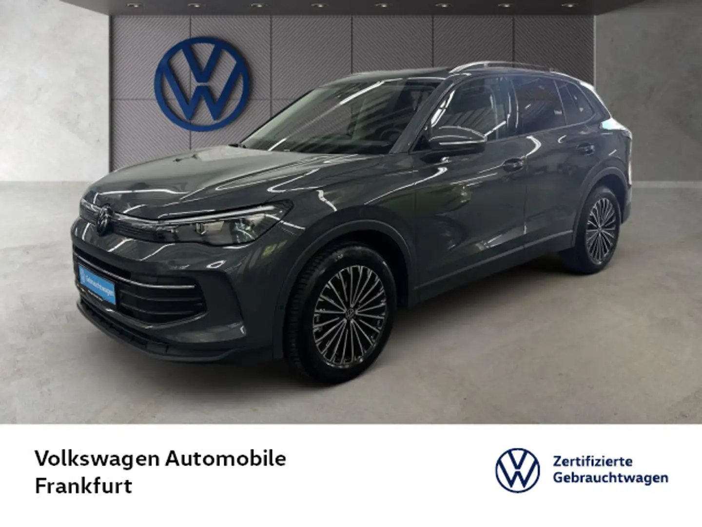 Volkswagen Tiguan 2.0 TDI DSG Life Navi AHK Sprachassistent Grau - 1
