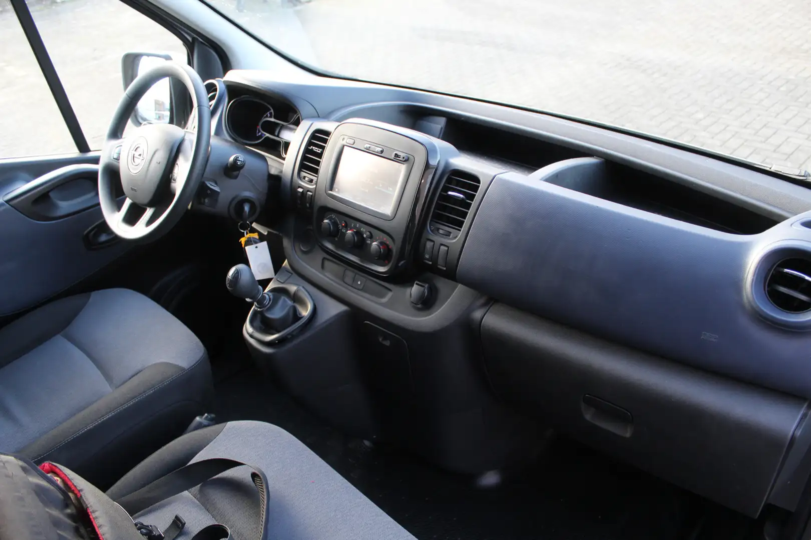Opel Vivaro Combi 1.6 CDTI L2H1 9 Persoons/Navigatie/Airco/Cru Grijs - 2