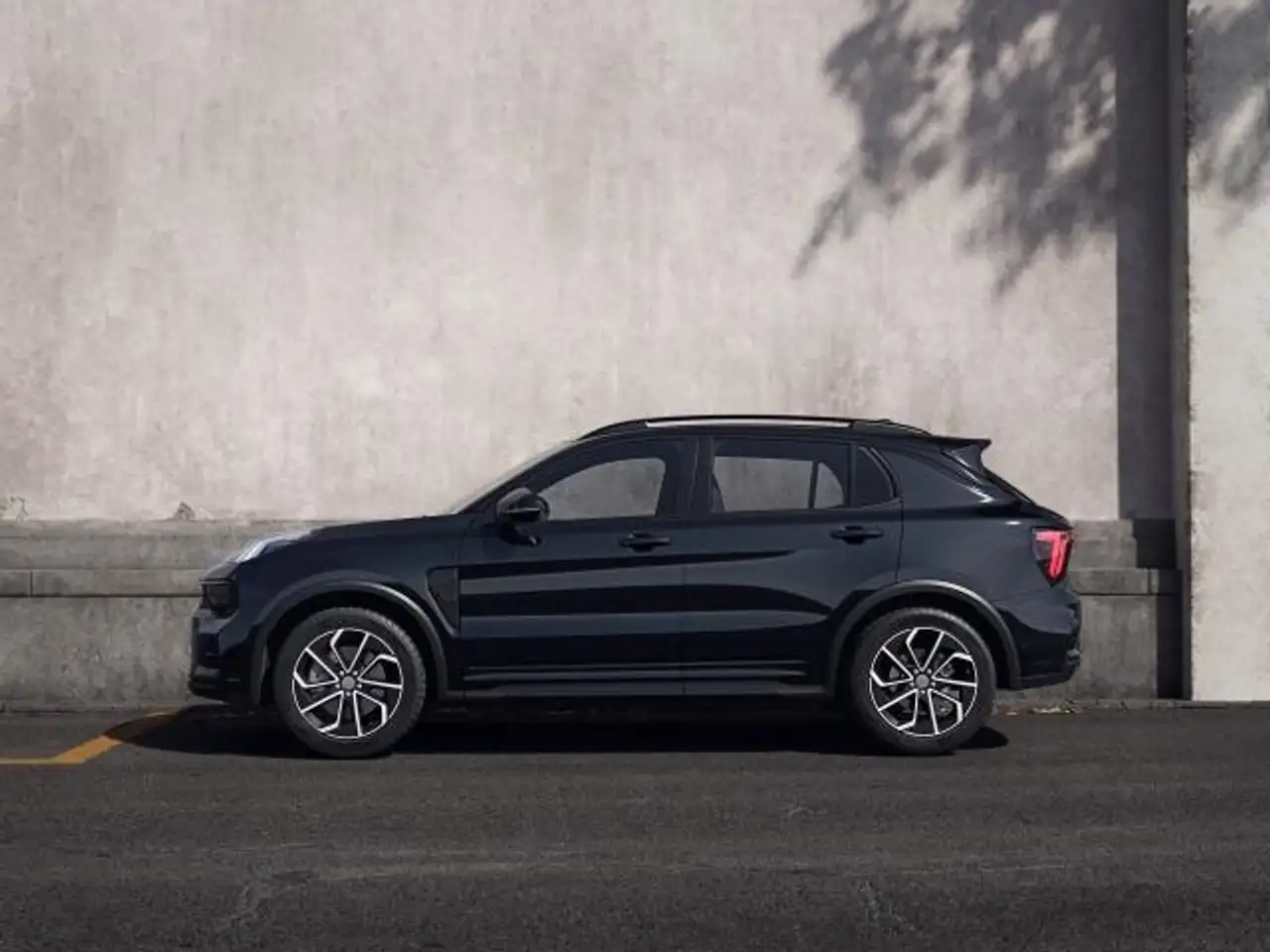 Lynk & Co 01