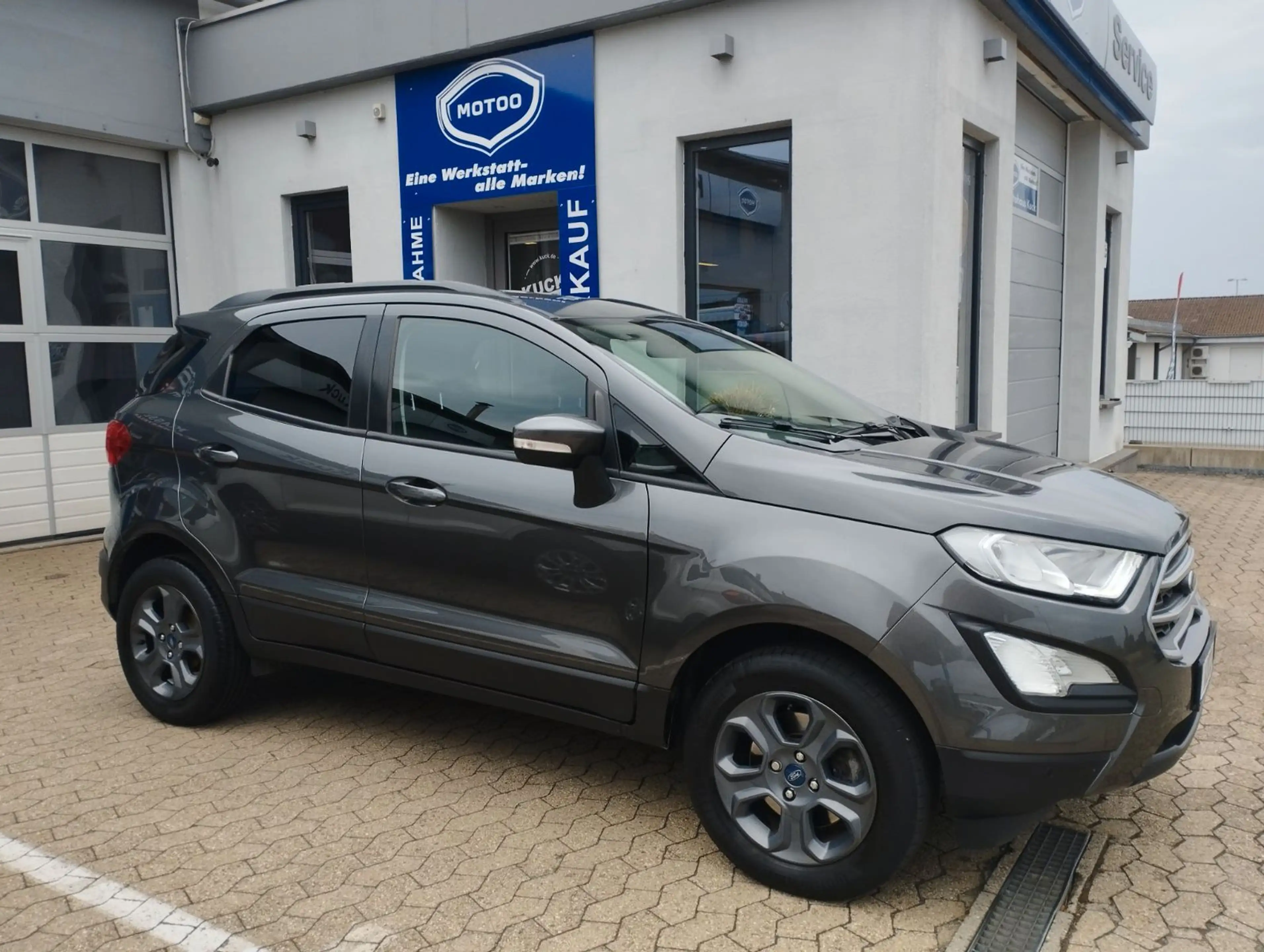 Ford EcoSport Cool & Connect aus 1ter Hand — photo 7