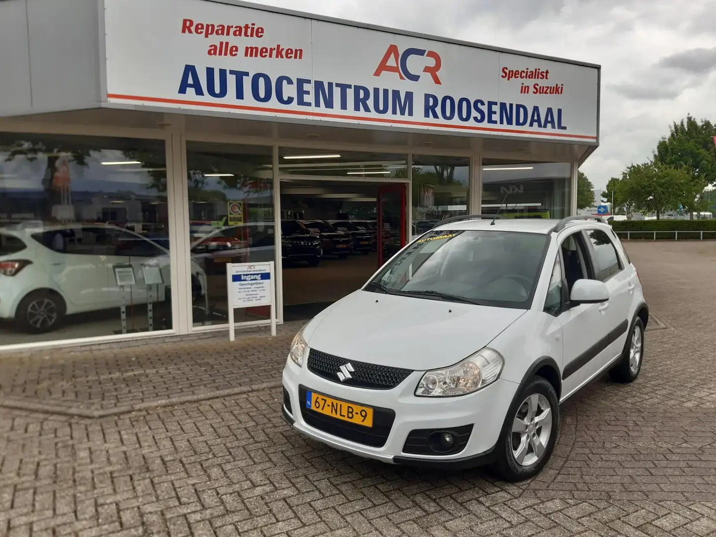 Suzuki SX4 1.6 EXCUTIVE AUTOMAAT met Trekhaak 1200 kg Fehér - 1