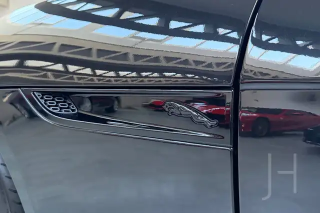 Jaguar F-Type P 450 AWD Cabrio Ansicht 23