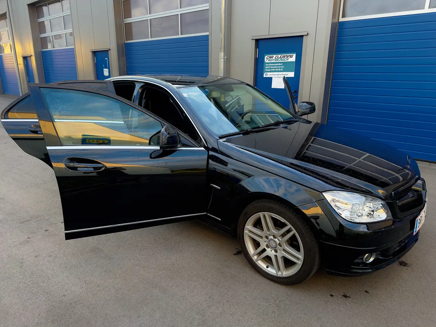 Mercedes-Benz C 220 Schwarz - 2
