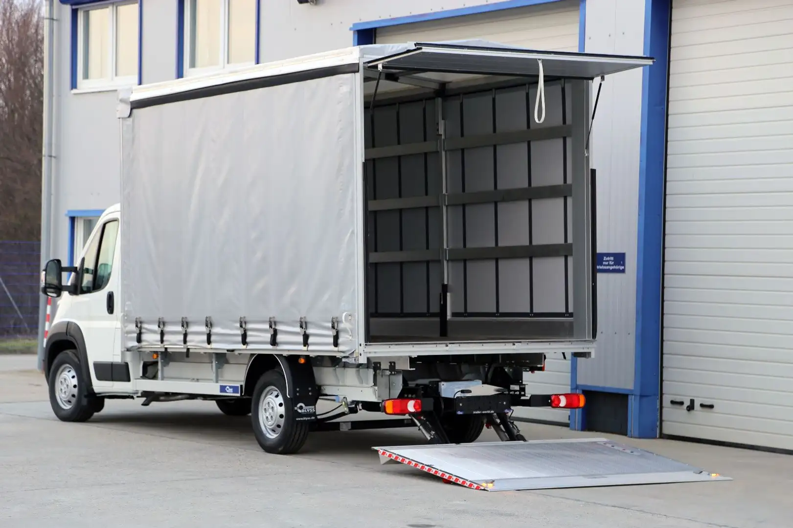 Opel Movano Schiebeplane 420x220x220 LBW Weiß - 1