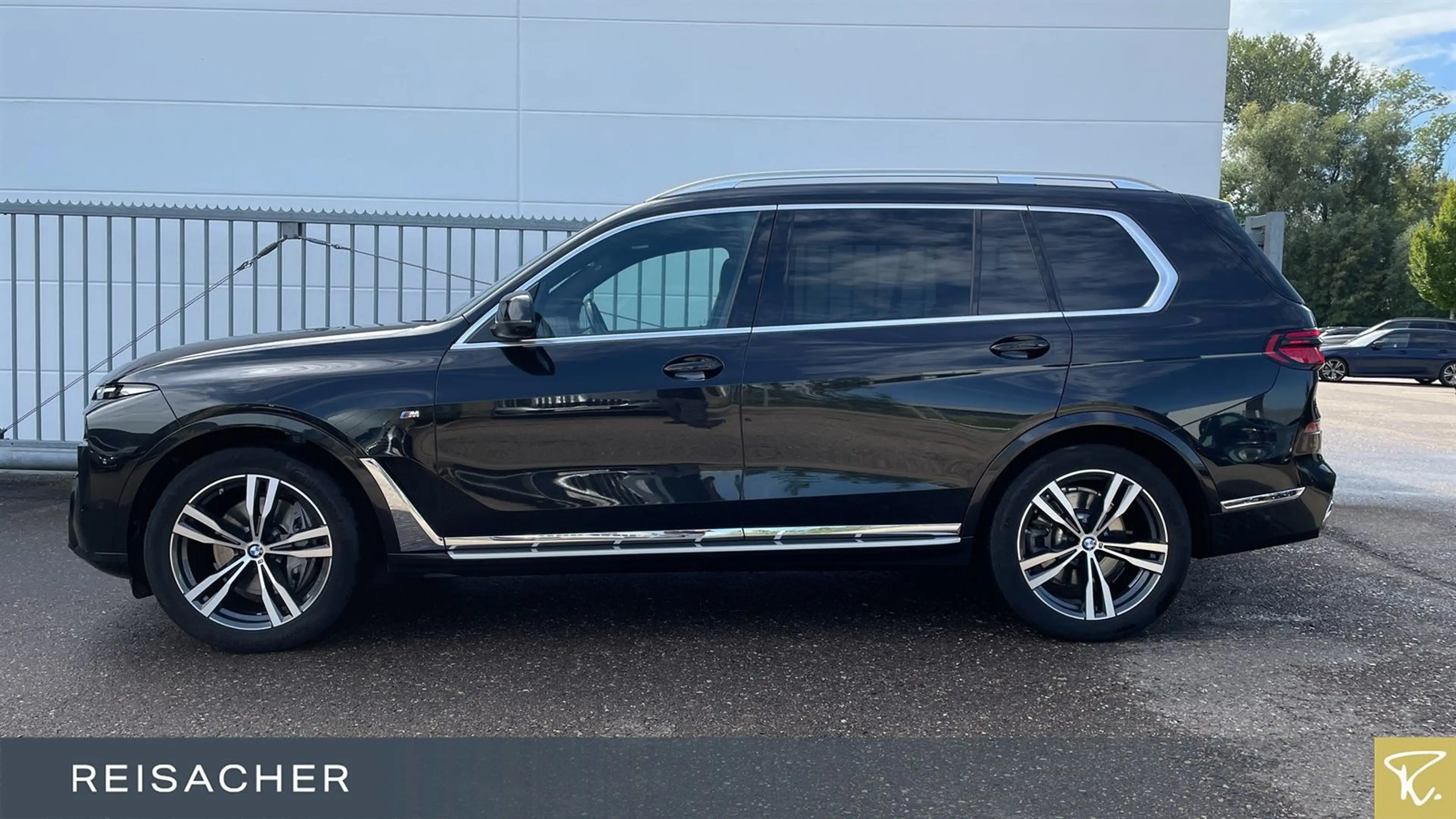BMW X7 xDrive40d A M-Sport,SkyLou,AHK,Pano,Leder,A — photo 9