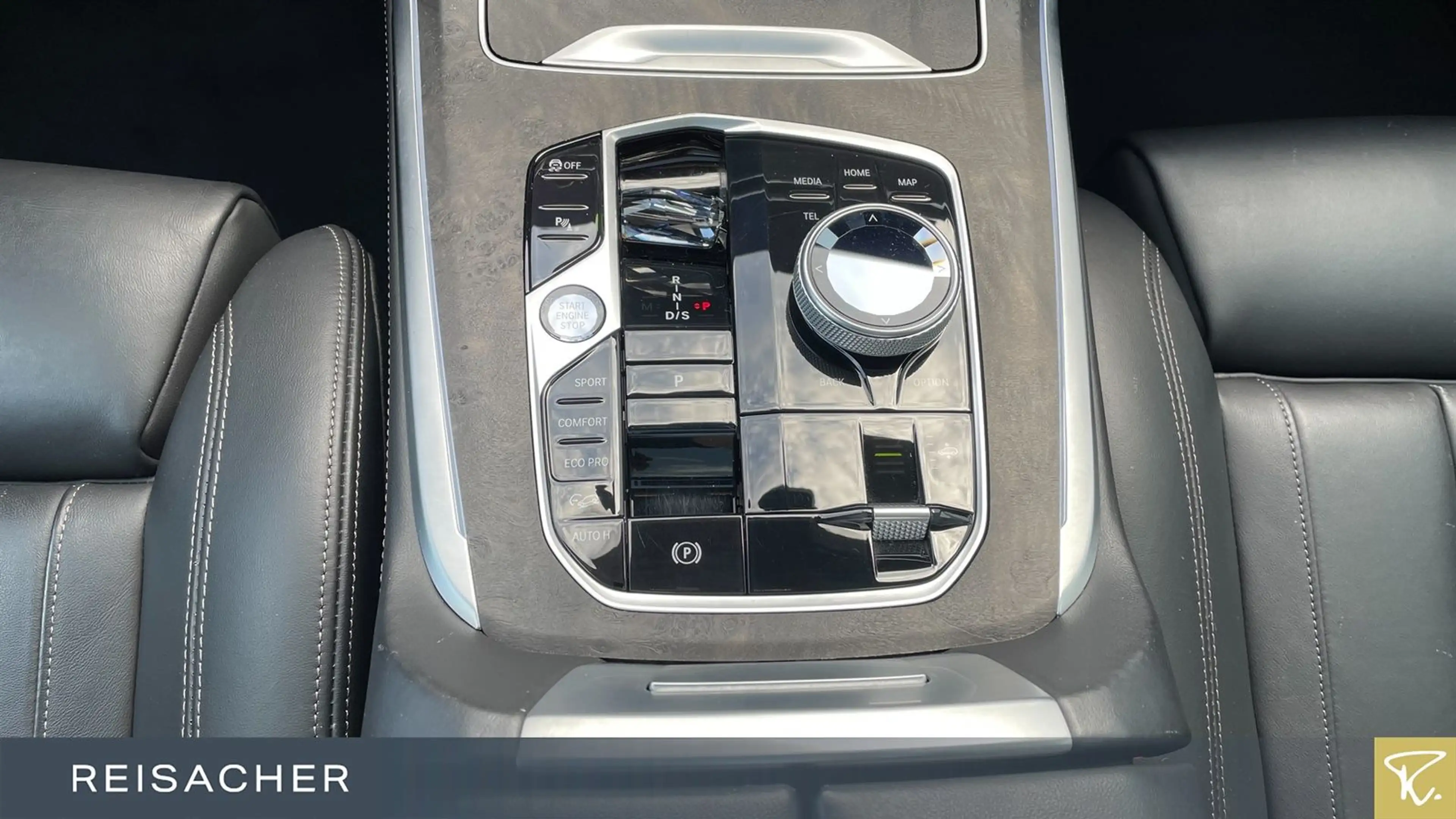 BMW X7 xDrive40d A M-Sport,SkyLou,AHK,Pano,Leder,A — photo 11