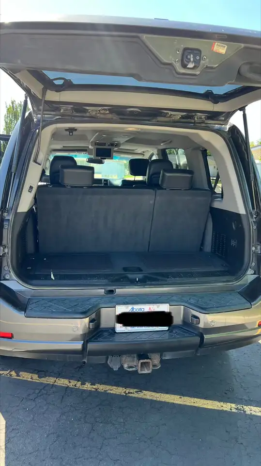 Nissan Armada снимка Nissan Armada