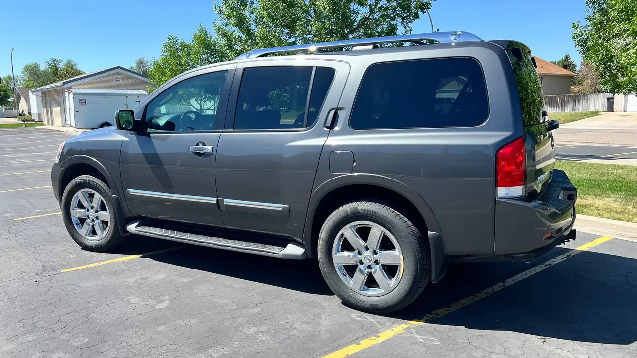 2012 Nissan Armada