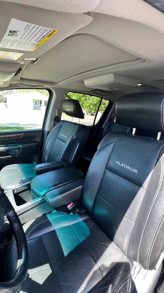 Nissan Armada снимка Nissan Armada