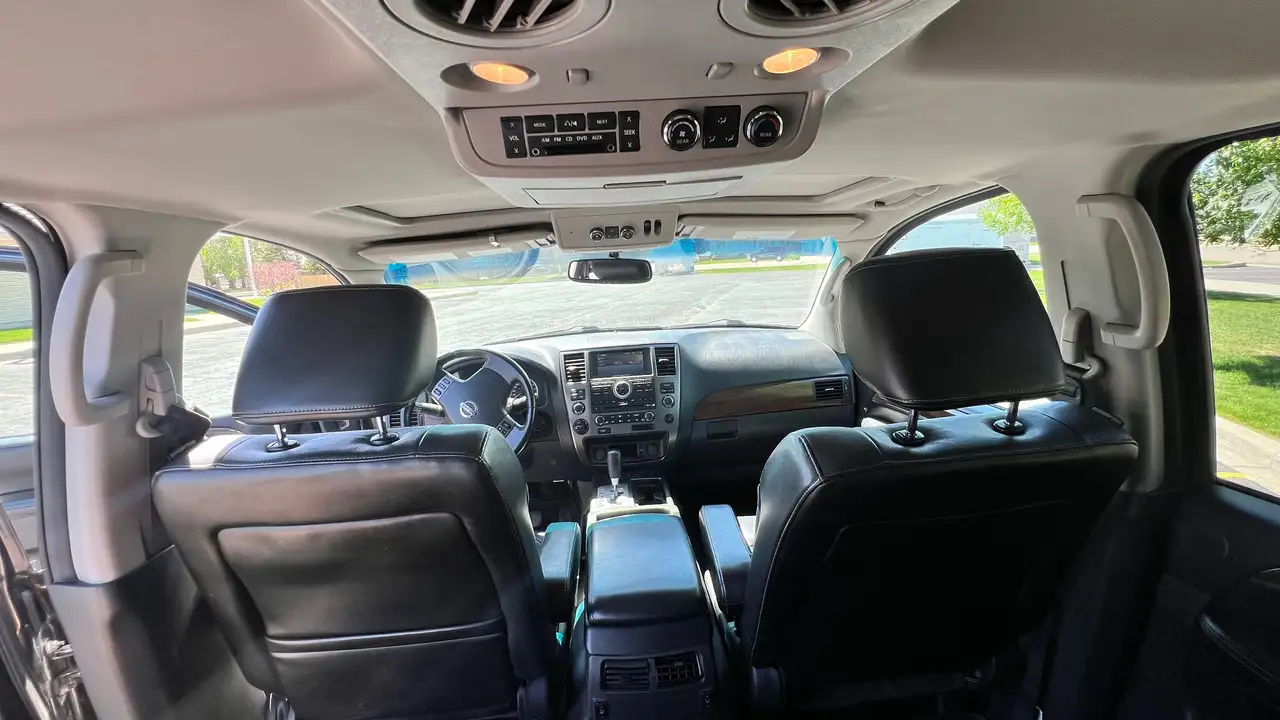 Nissan Armada снимка Nissan Armada