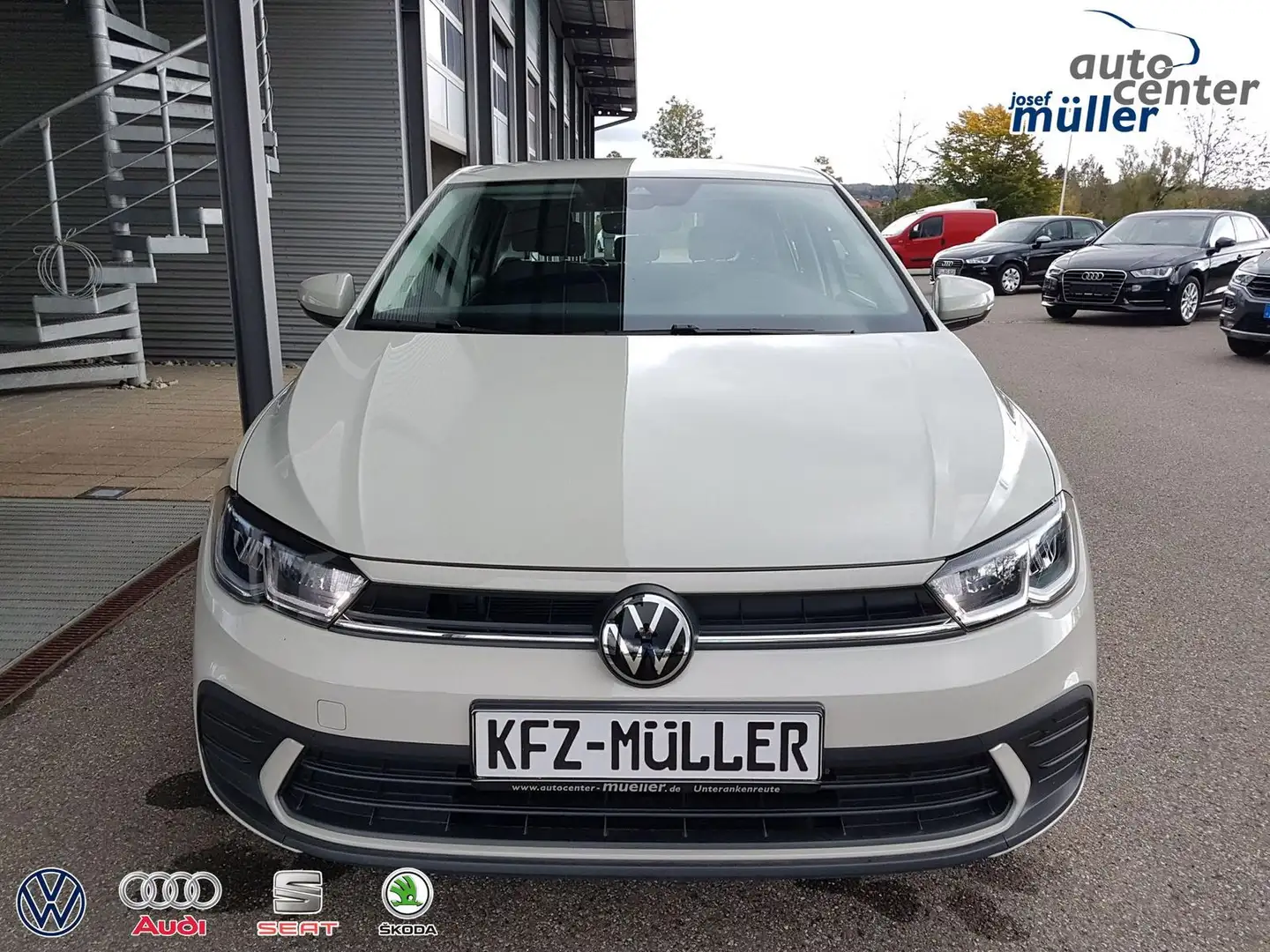 Volkswagen Polo Life Plus Edition 1.0 TSI *LED*SHZ*KLIMA... Gris - 2