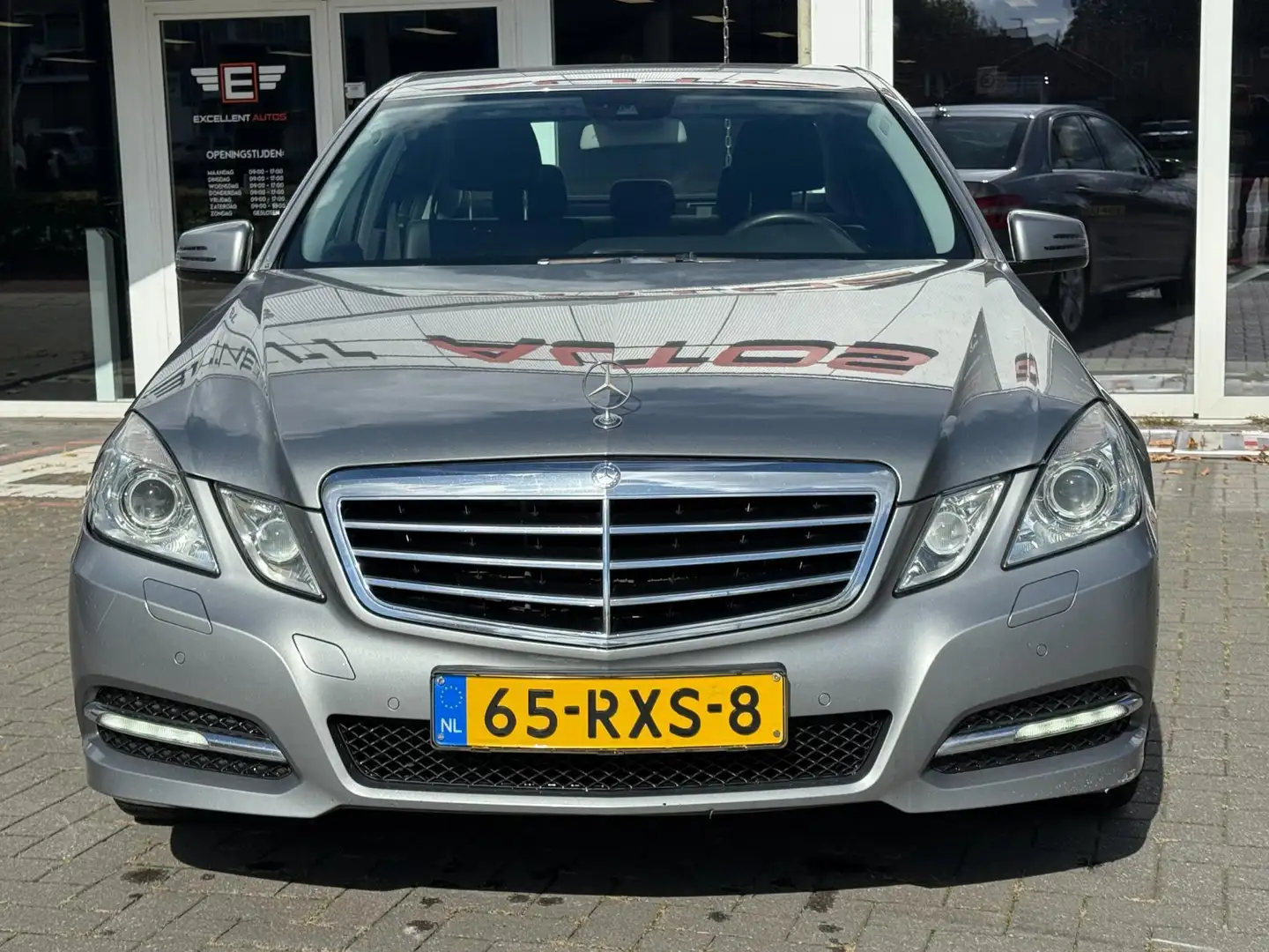 Mercedes-Benz E 200 CDI Business Class Avantgarde Grijs - 2