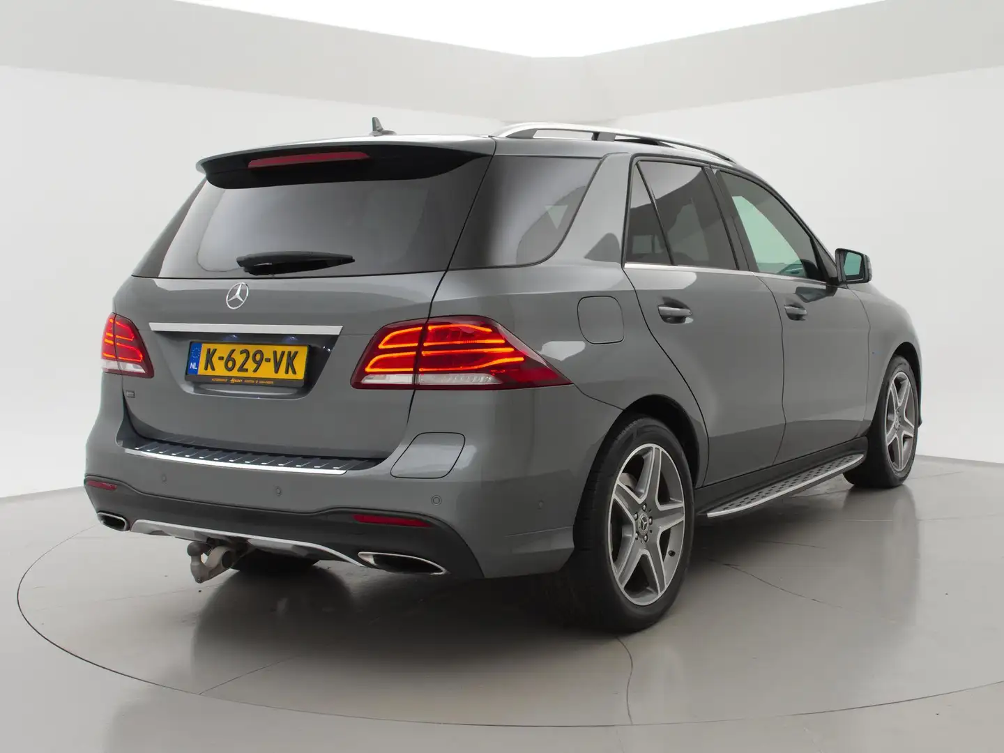 Mercedes-Benz GLE 500 500e 3.0 V6 HYBRID 428 PK AMG SPORT EDITION + DIST Szürke - 2