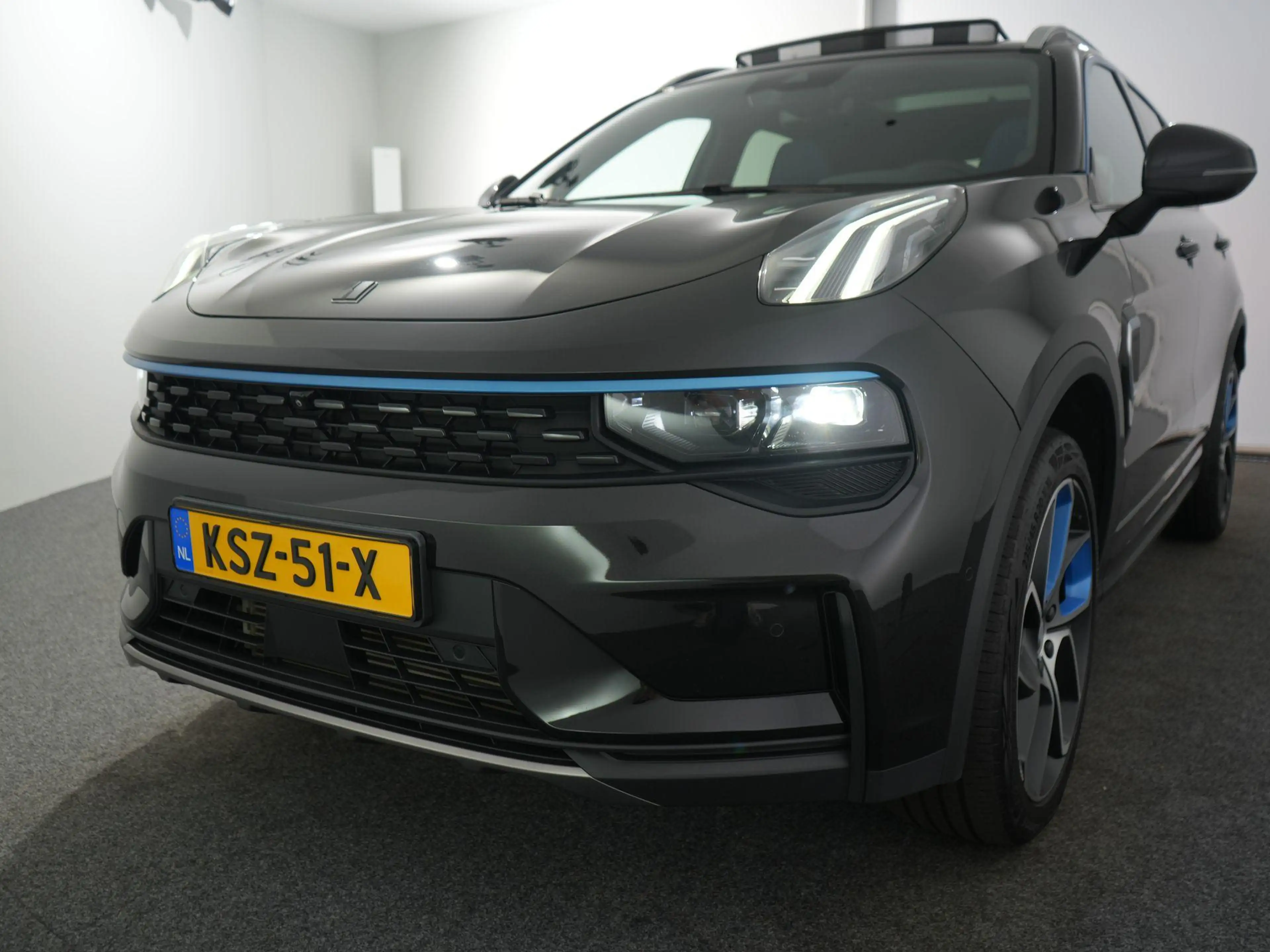 Lynk & Co 01 1.5 | Zwarte hemel | Pano | ACC | 360 Camera | Car — photo 12