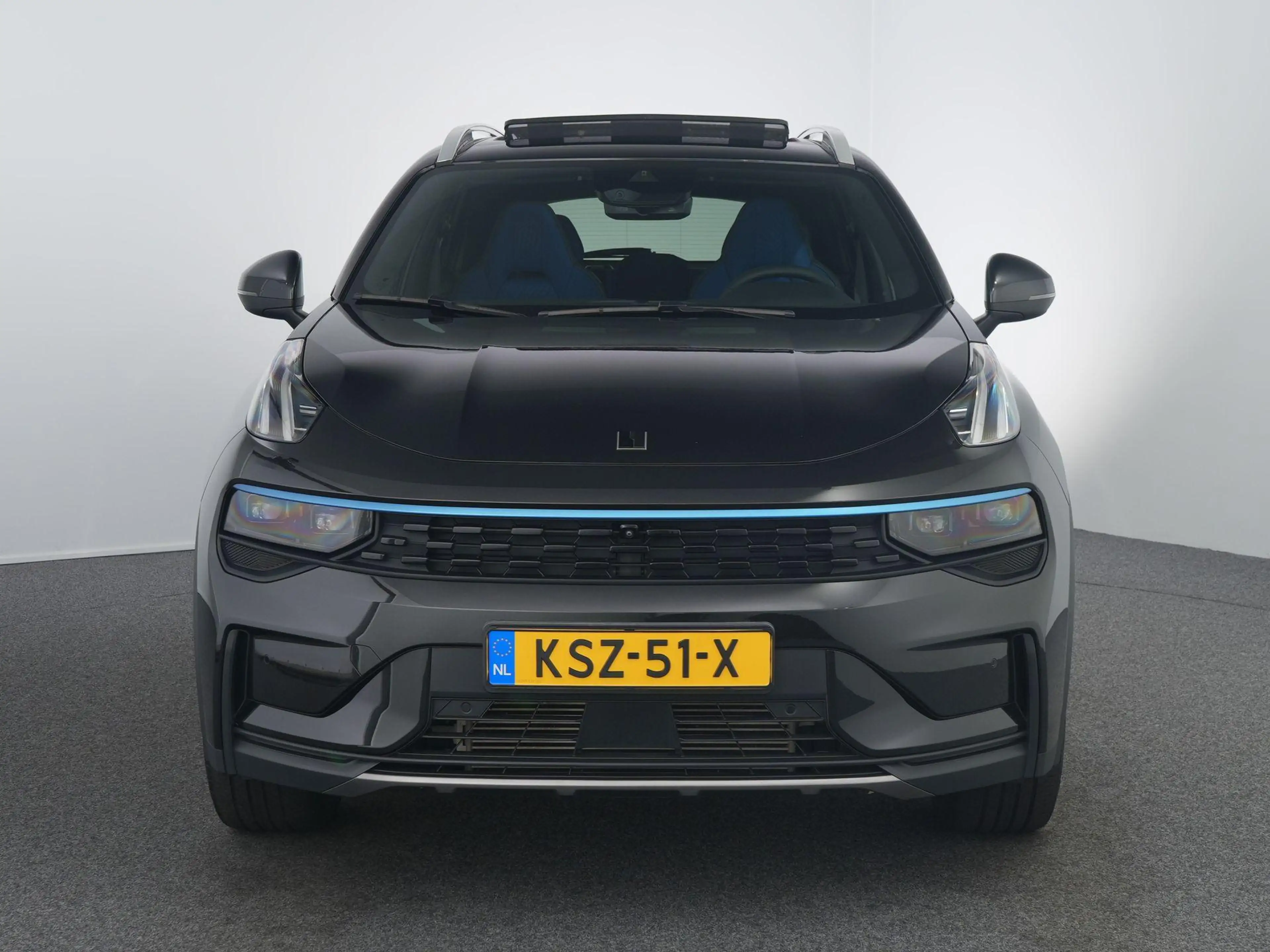 Lynk & Co 01 1.5 | Zwarte hemel | Pano | ACC | 360 Camera | Car — photo 5