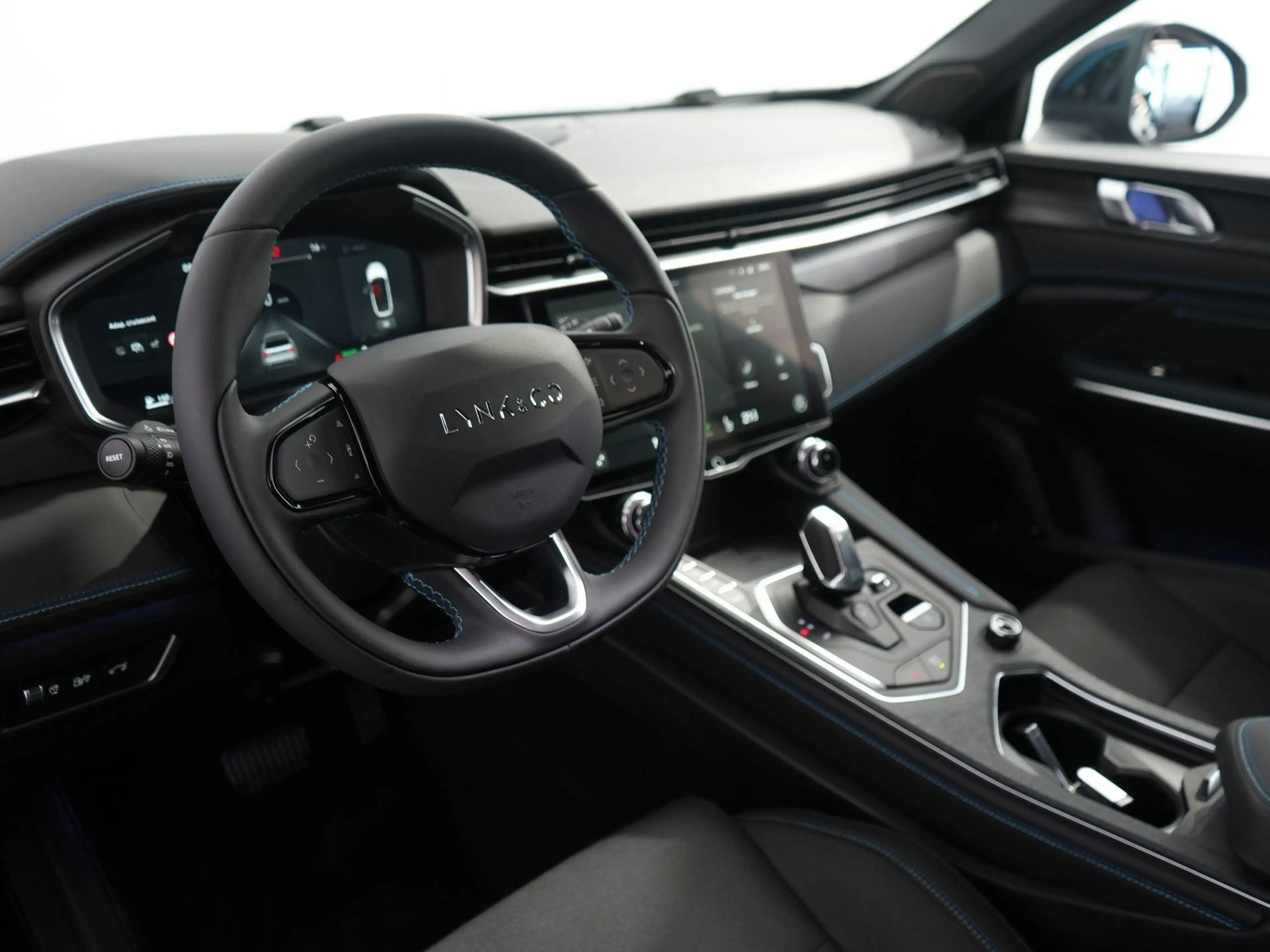 Lynk & Co 01 1.5 | Zwarte hemel | Pano | ACC | 360 Camera | Car — photo 11