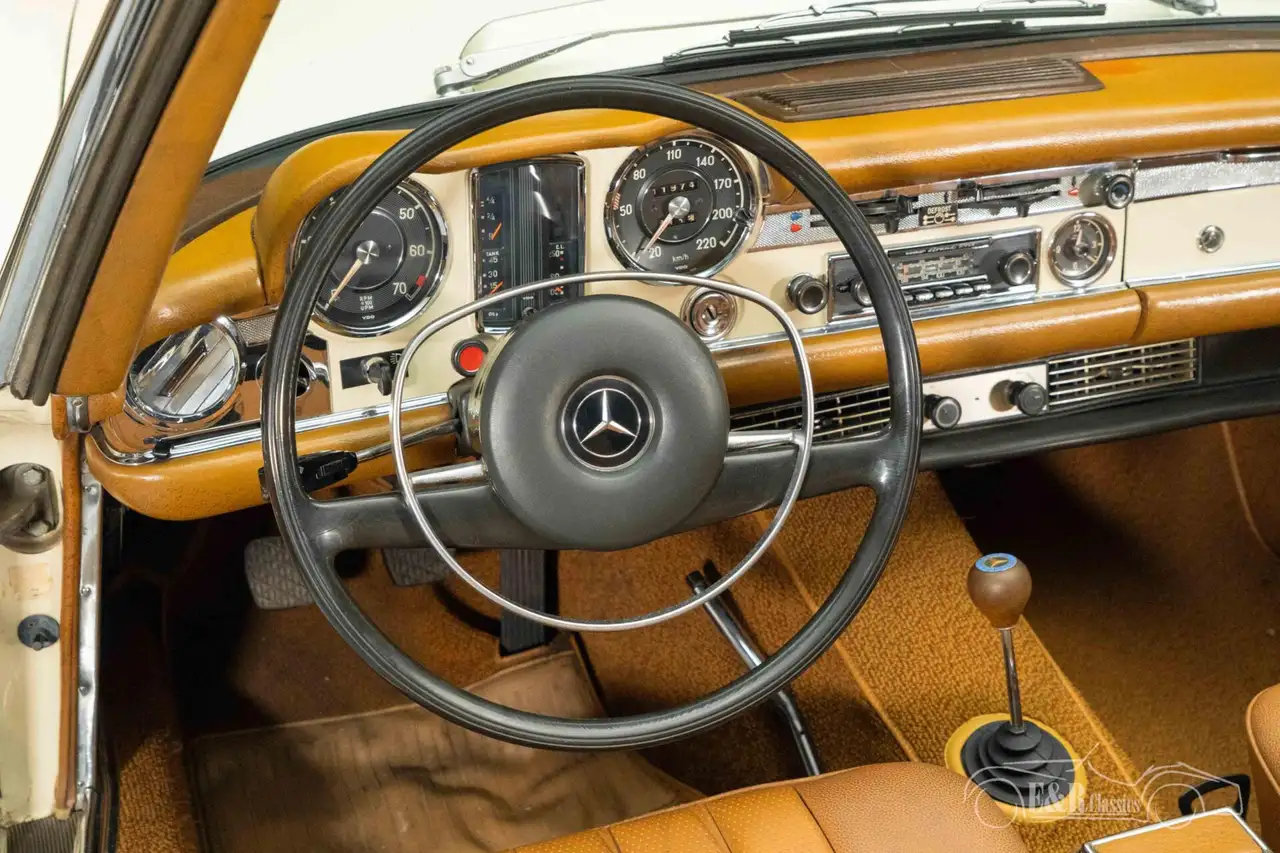 Mercedes-Benz SL 280 Cabriolet | 1970, foto 11