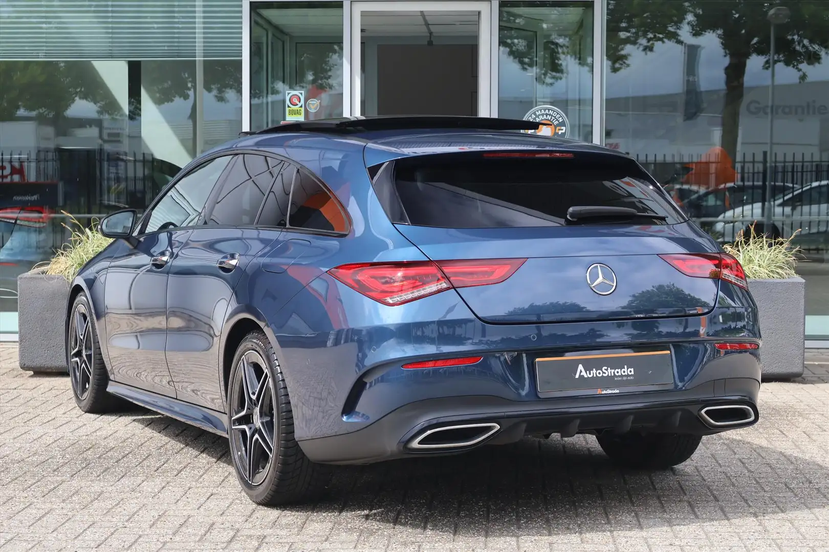 Mercedes-Benz CLA 180 Shooting Brake AMG-Line136pk | Camera | Sfeer | Pa Blauw - 2