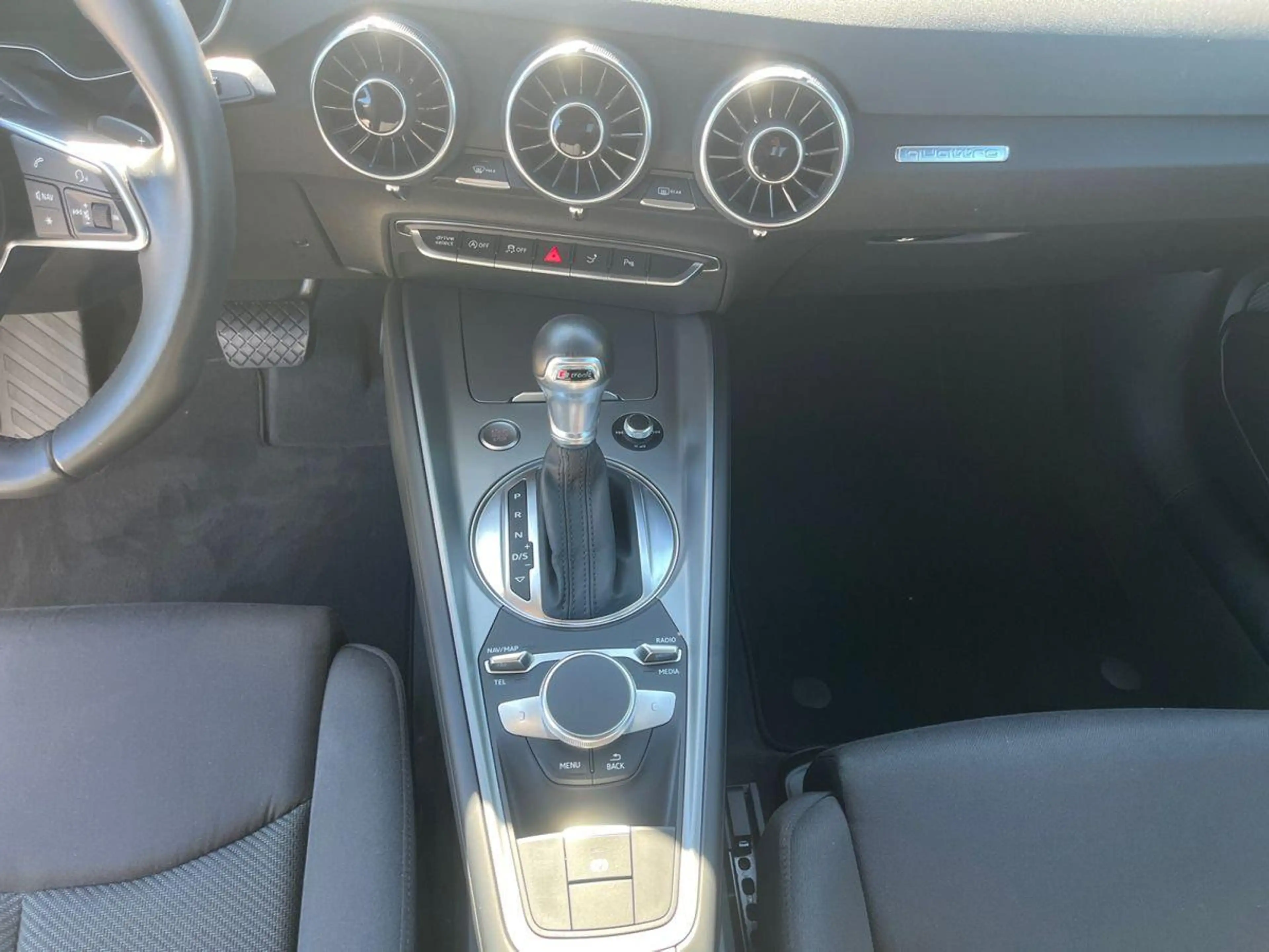 Audi TT Coupe 45 TFSI quattro S-LINE+NAVI+KAMERA+SHZ — photo 11