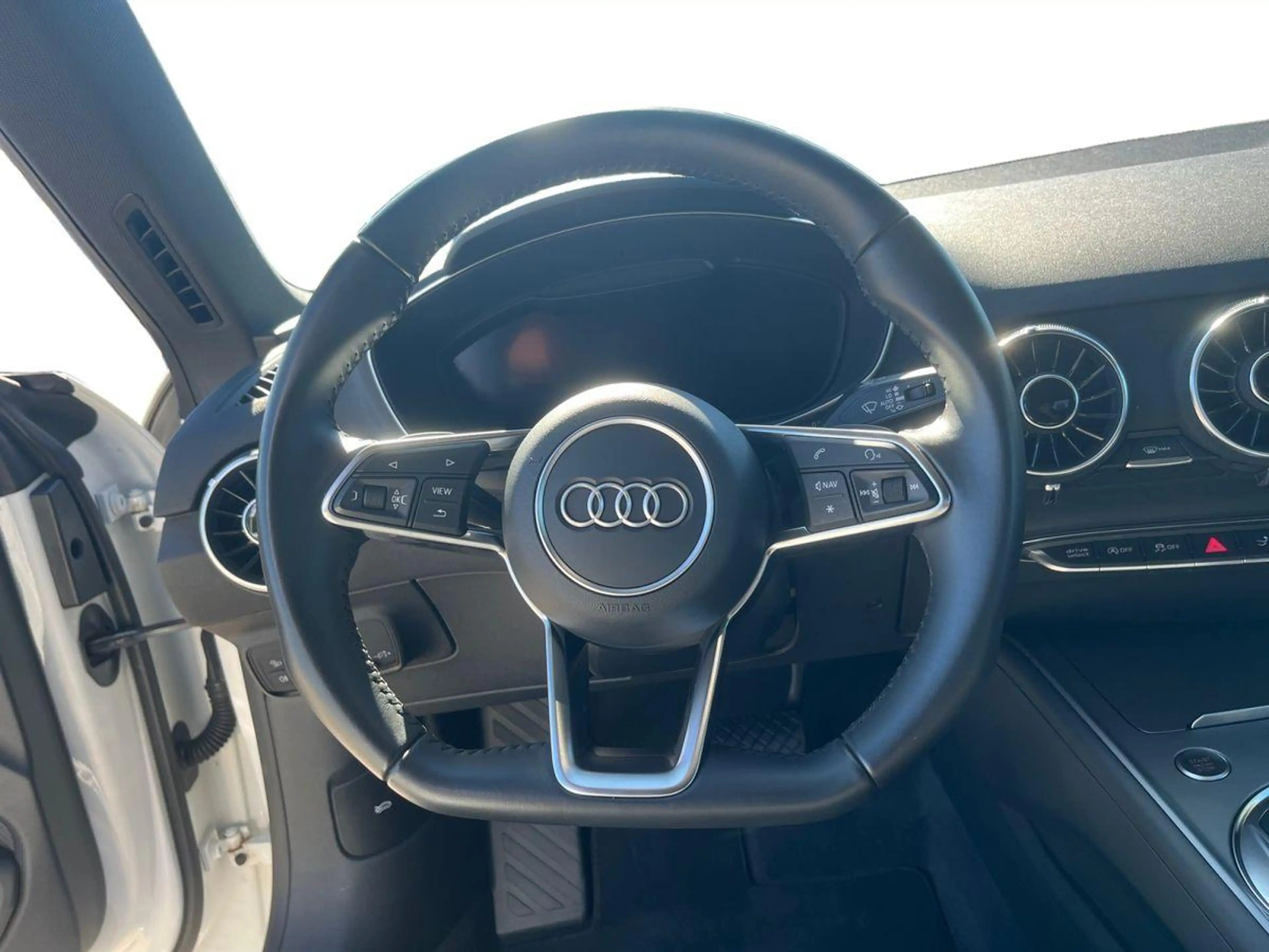 Audi TT Coupe 45 TFSI quattro S-LINE+NAVI+KAMERA+SHZ — photo 12