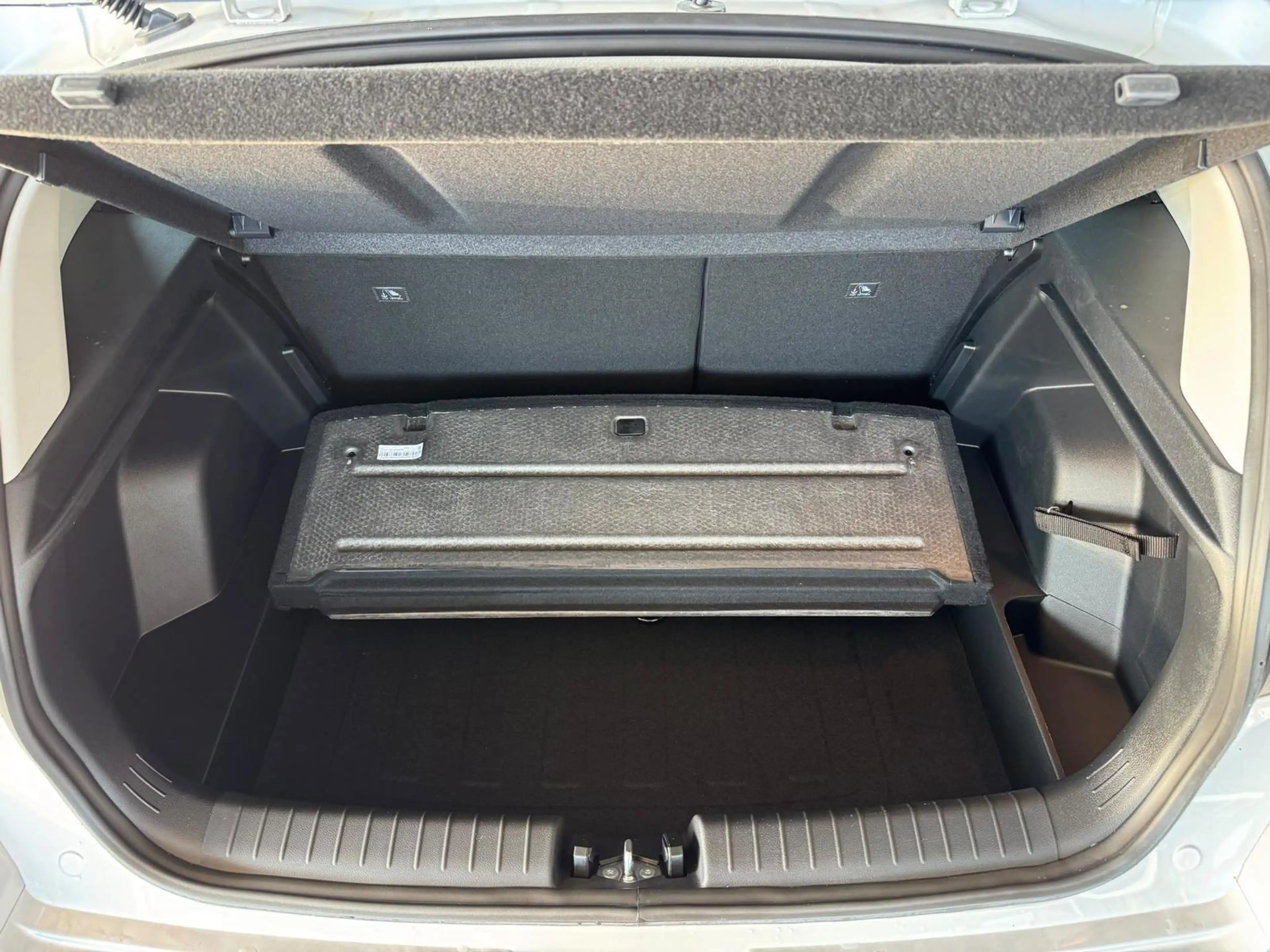 Hyundai BAYON Comfort Plus 1.0 T-GDI 7-DCT AT / Tempomat Kame... — photo 9
