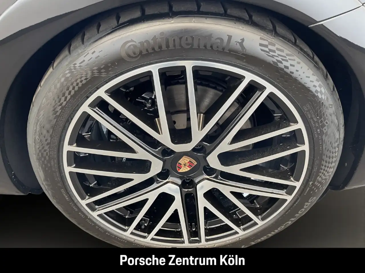 Porsche Cayenne E-Hybrid Coupe InnoDrive LED-Matrix BOSE 9