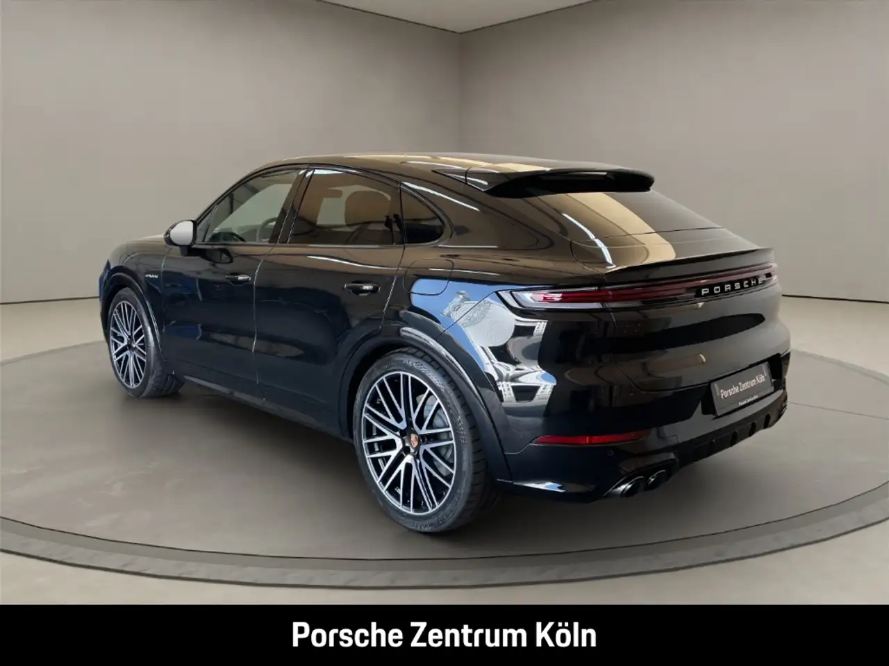 Porsche Cayenne E-Hybrid Coupe InnoDrive LED-Matrix BOSE 3