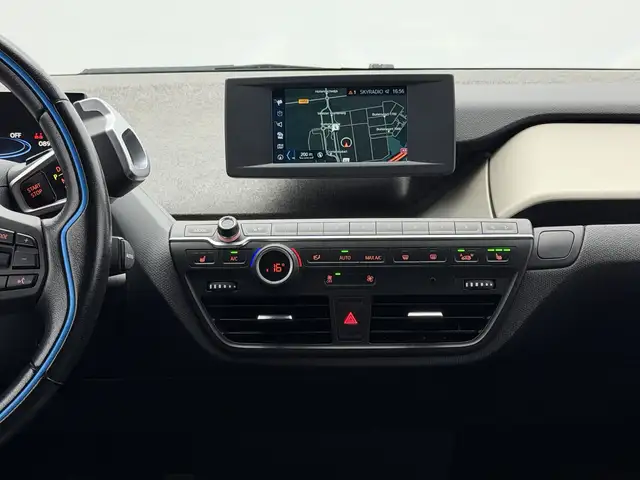 BMW I3 view 11