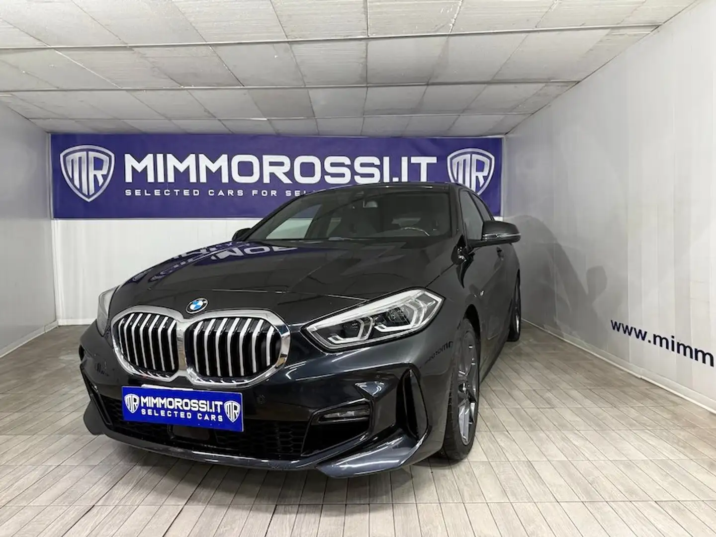BMW 116 d Msport Automatica Uniproprietario KM certificati Nero - 2