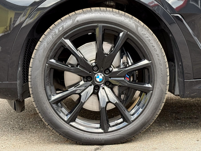BMW X7 xDrive40d — photo 7