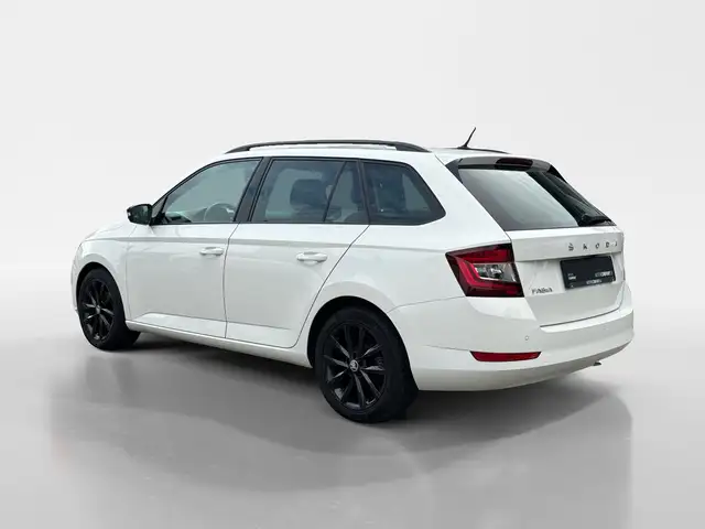 Skoda Fabia view 4