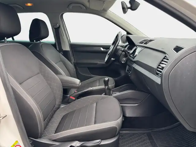 Skoda Fabia view 13