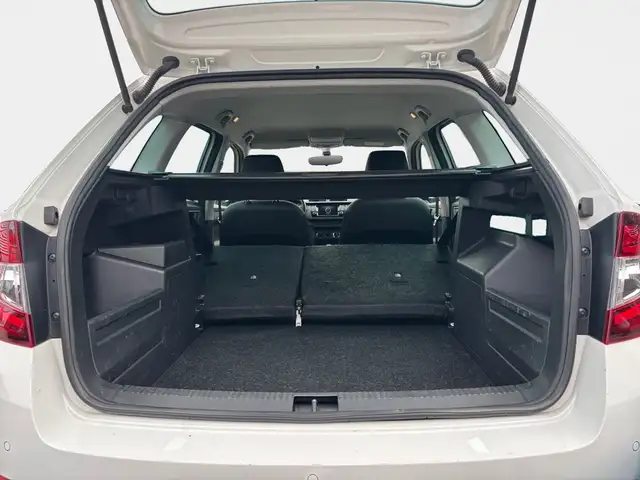Skoda Fabia view 12