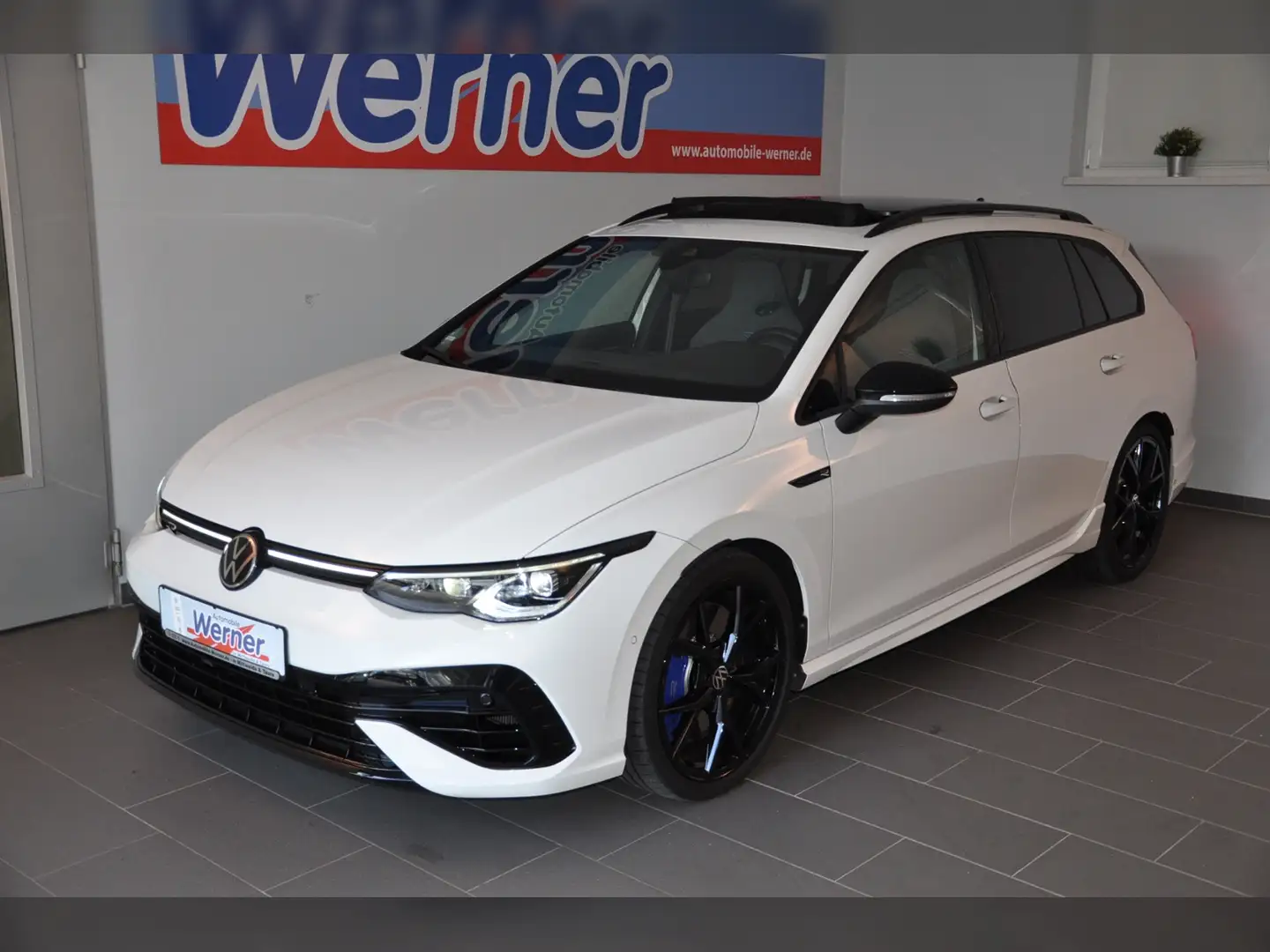 Volkswagen Golf Variant Variant R 2.0TSI AHK PanoDach IQ.Light Weiß - 2