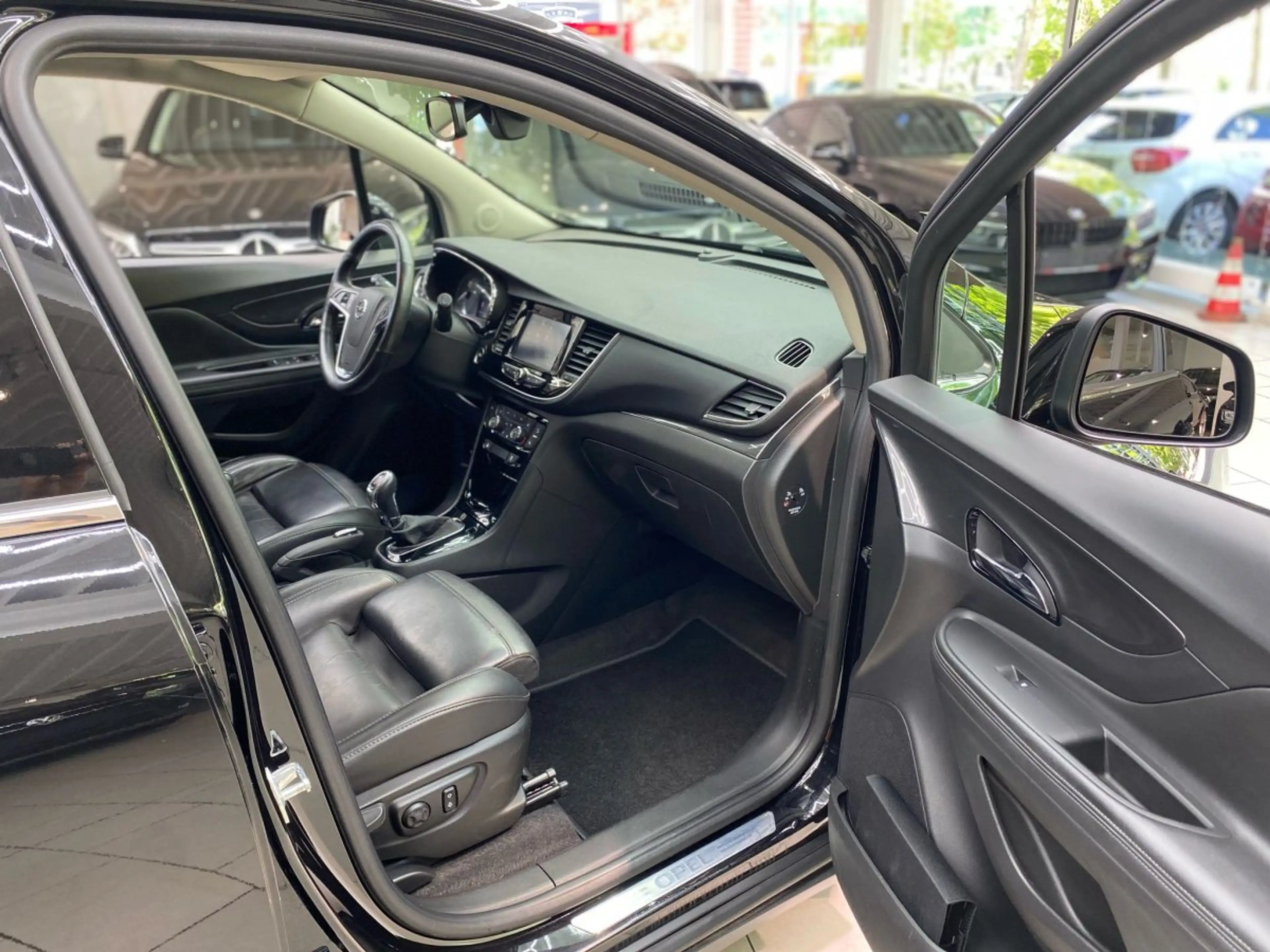 Opel Mokka X 1.4 SIDI 4x4 Automatik Leder Tempo PDC Start/Stopp — photo 13
