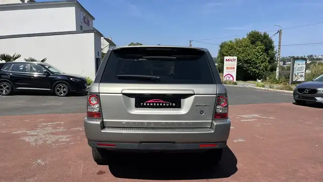 Land Rover Range Rover Sport view 6