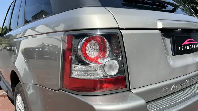 Land Rover Range Rover Sport view 12
