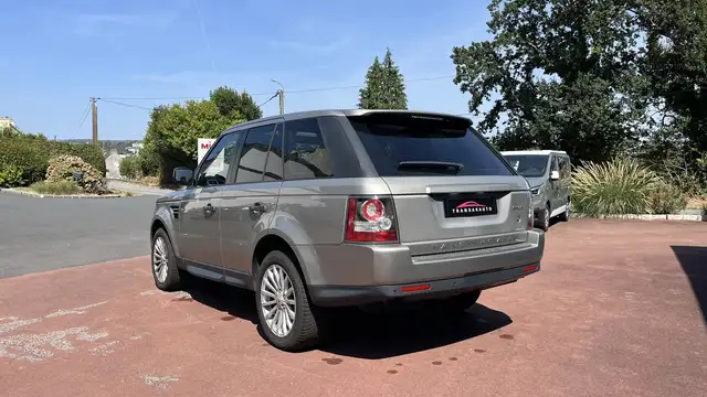 Land Rover Range Rover Sport view 7