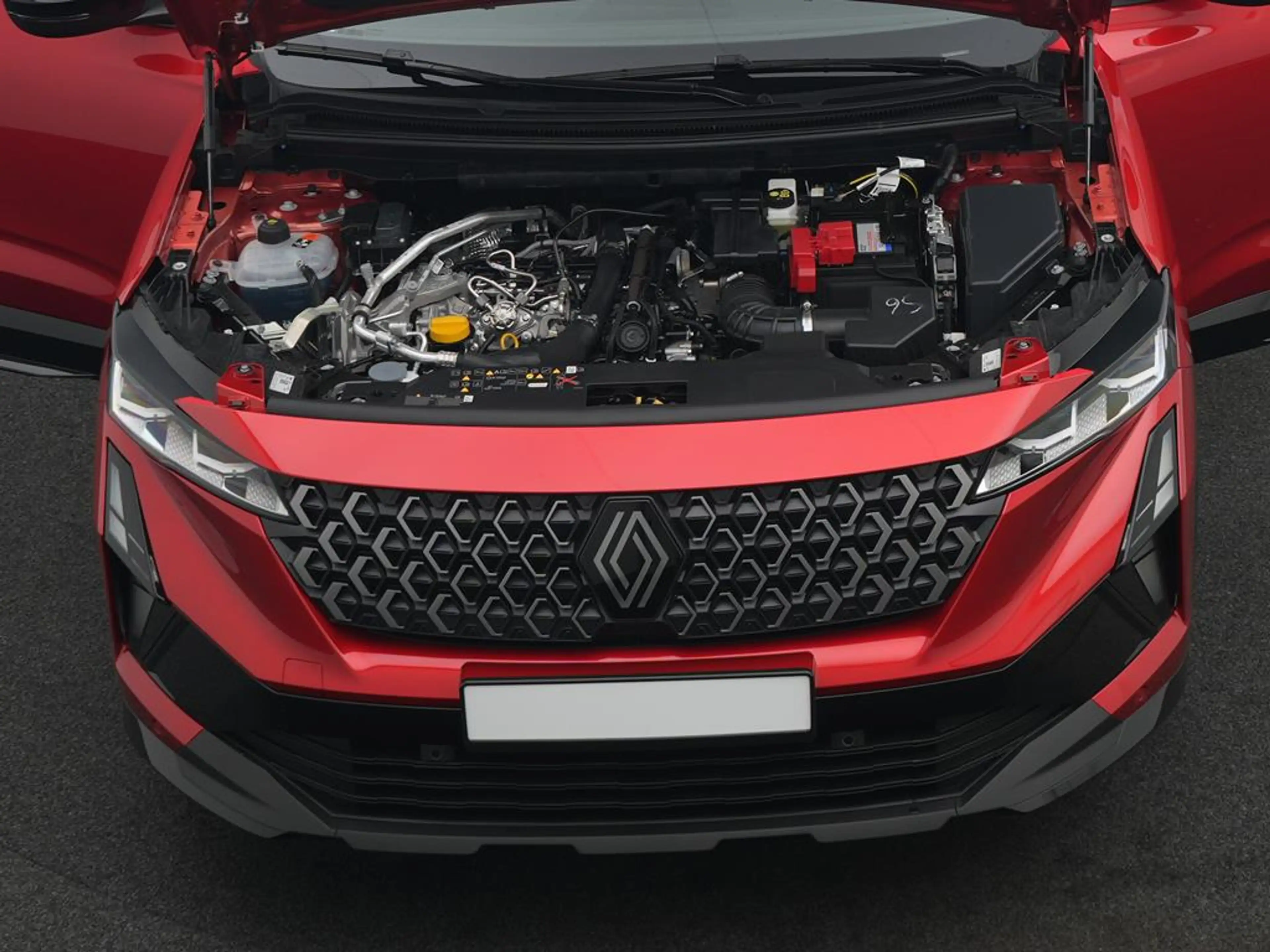 Renault Austral Evolution Mild Hybrid 150 — photo 8