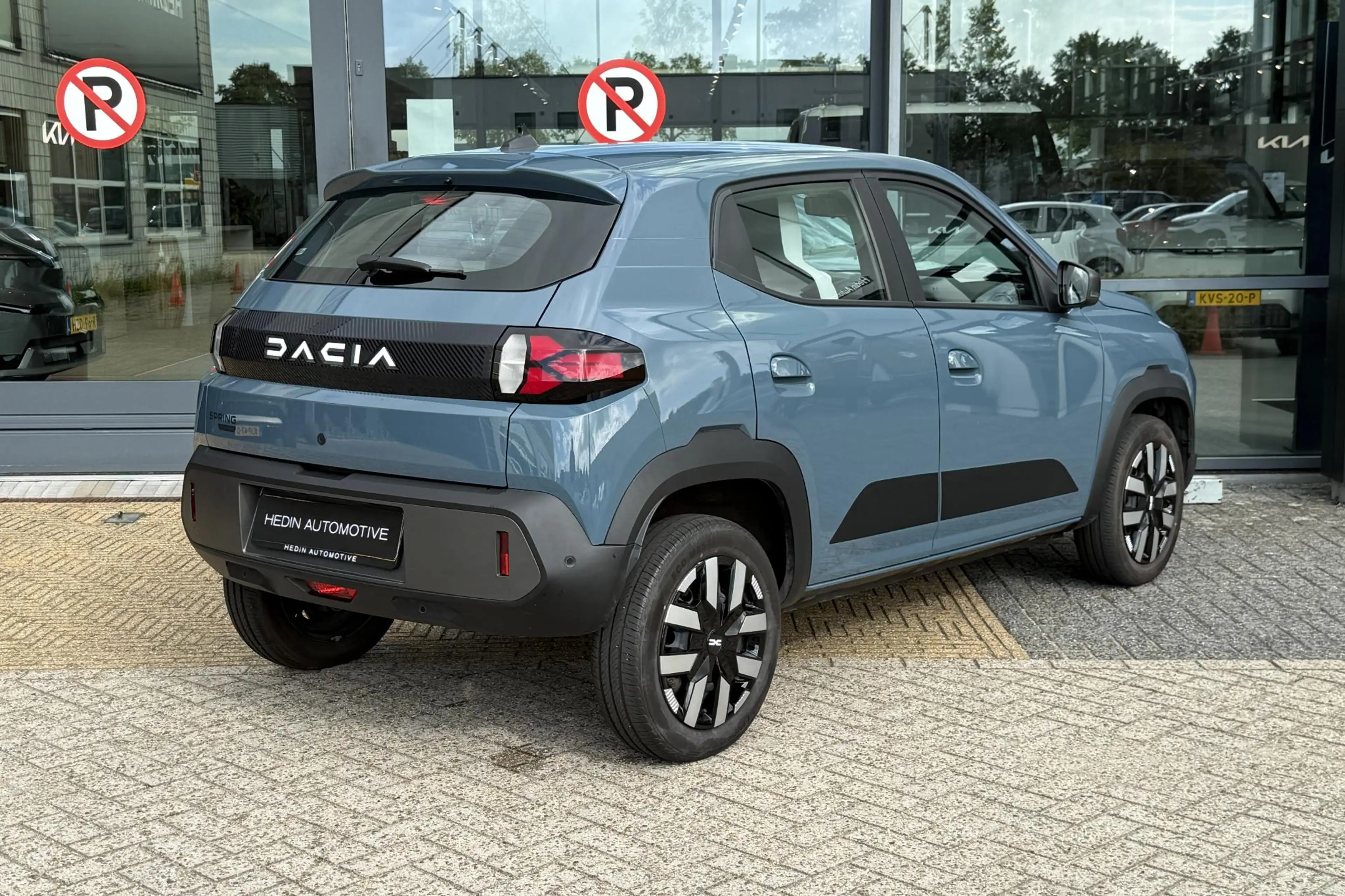 Dacia Spring Expression 65 26.8 kWh | Parkeersensoren | Cruise — photo 2