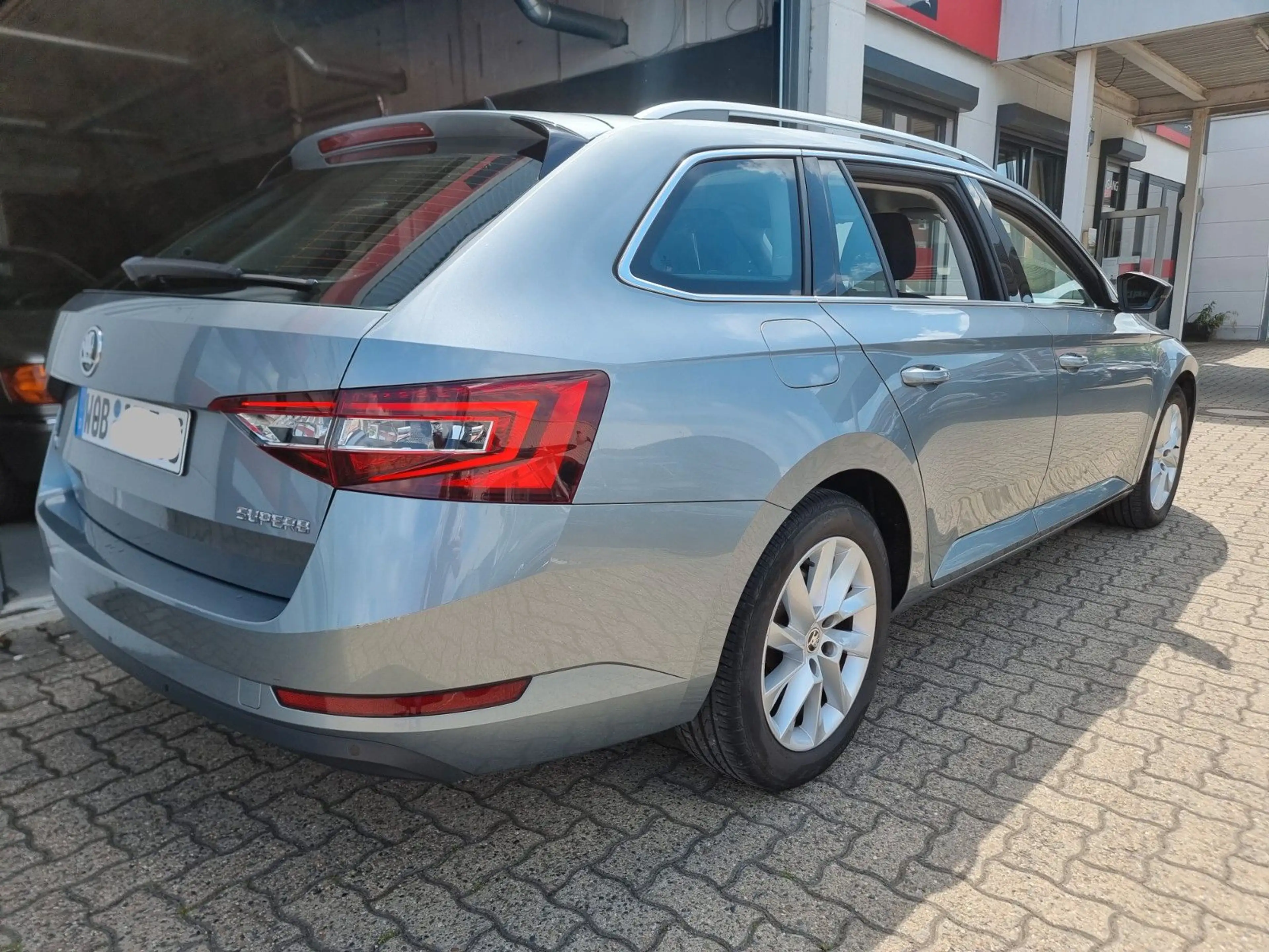 Skoda Superb Combi Style 2.0 TDI/ ZMS Kupplung Neu/ZR — photo 9