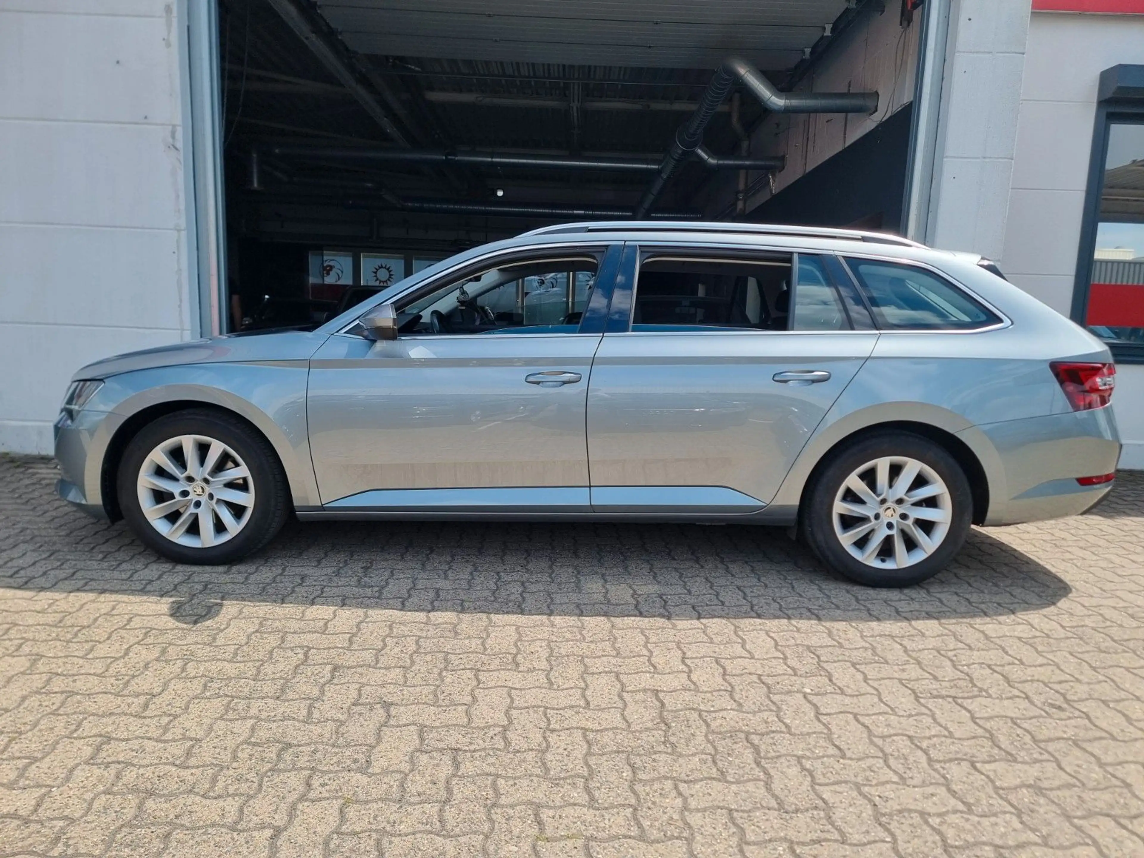 Skoda Superb Combi Style 2.0 TDI/ ZMS Kupplung Neu/ZR — photo 5