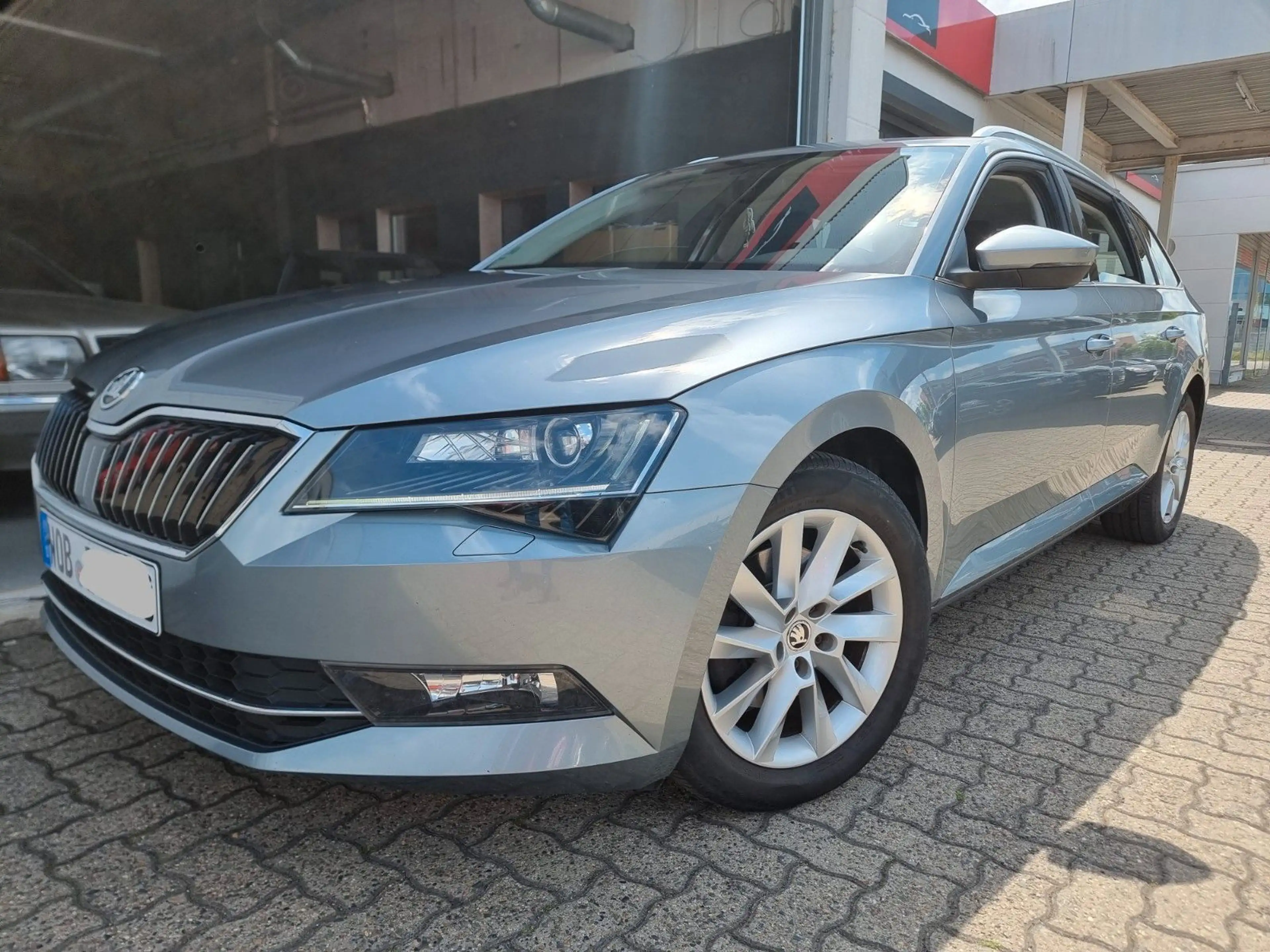Skoda Superb Combi Style 2.0 TDI/ ZMS Kupplung Neu/ZR — photo 2