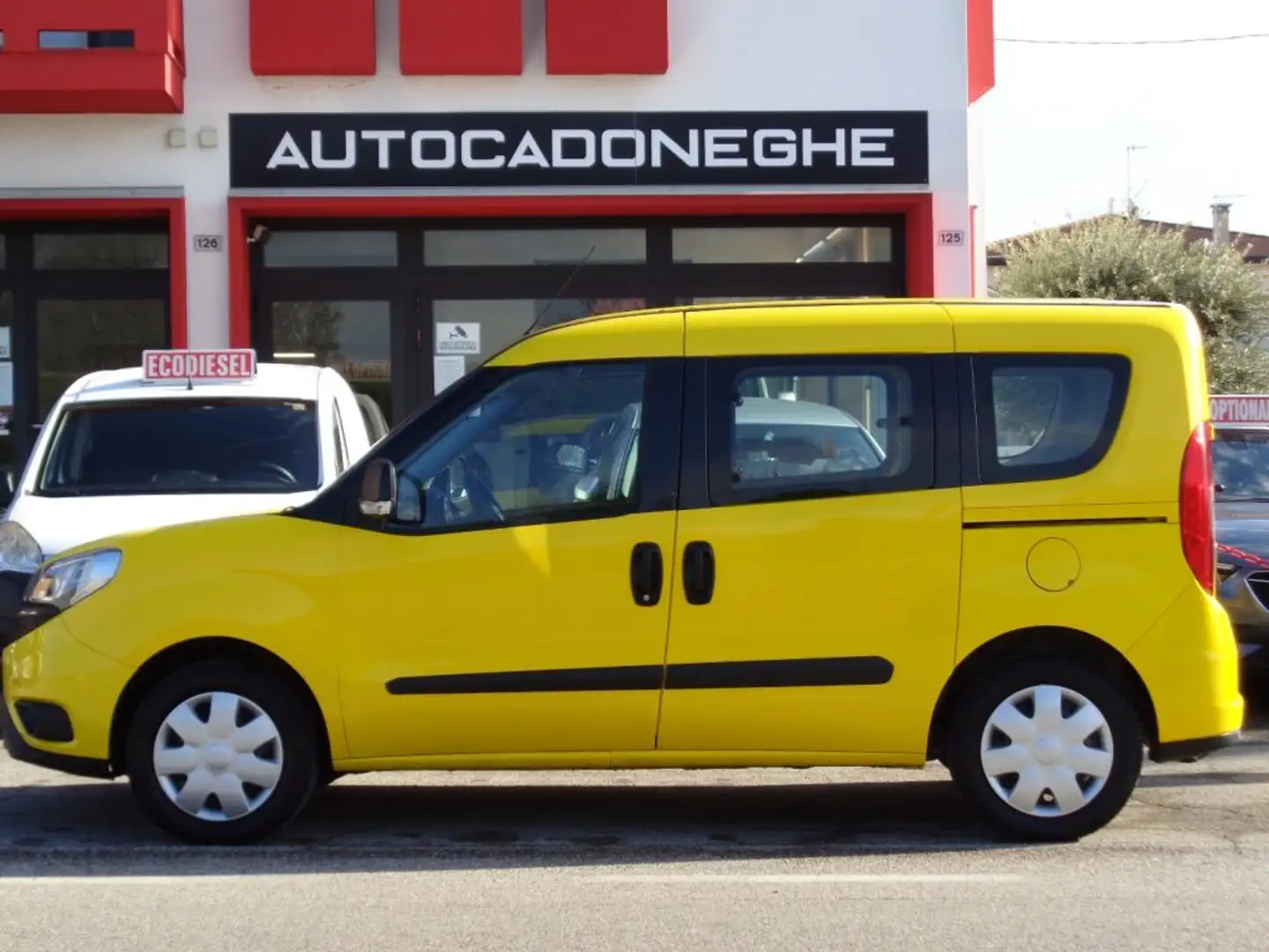 Fiat Doblo 1.4 Metano 5 Posti PREZZO VALIDO FINO 07.02,GARAN Giallo - 1