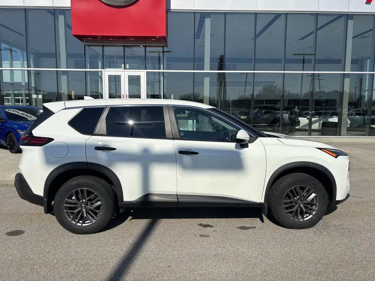 Nissan Rogue снимка Nissan Rogue