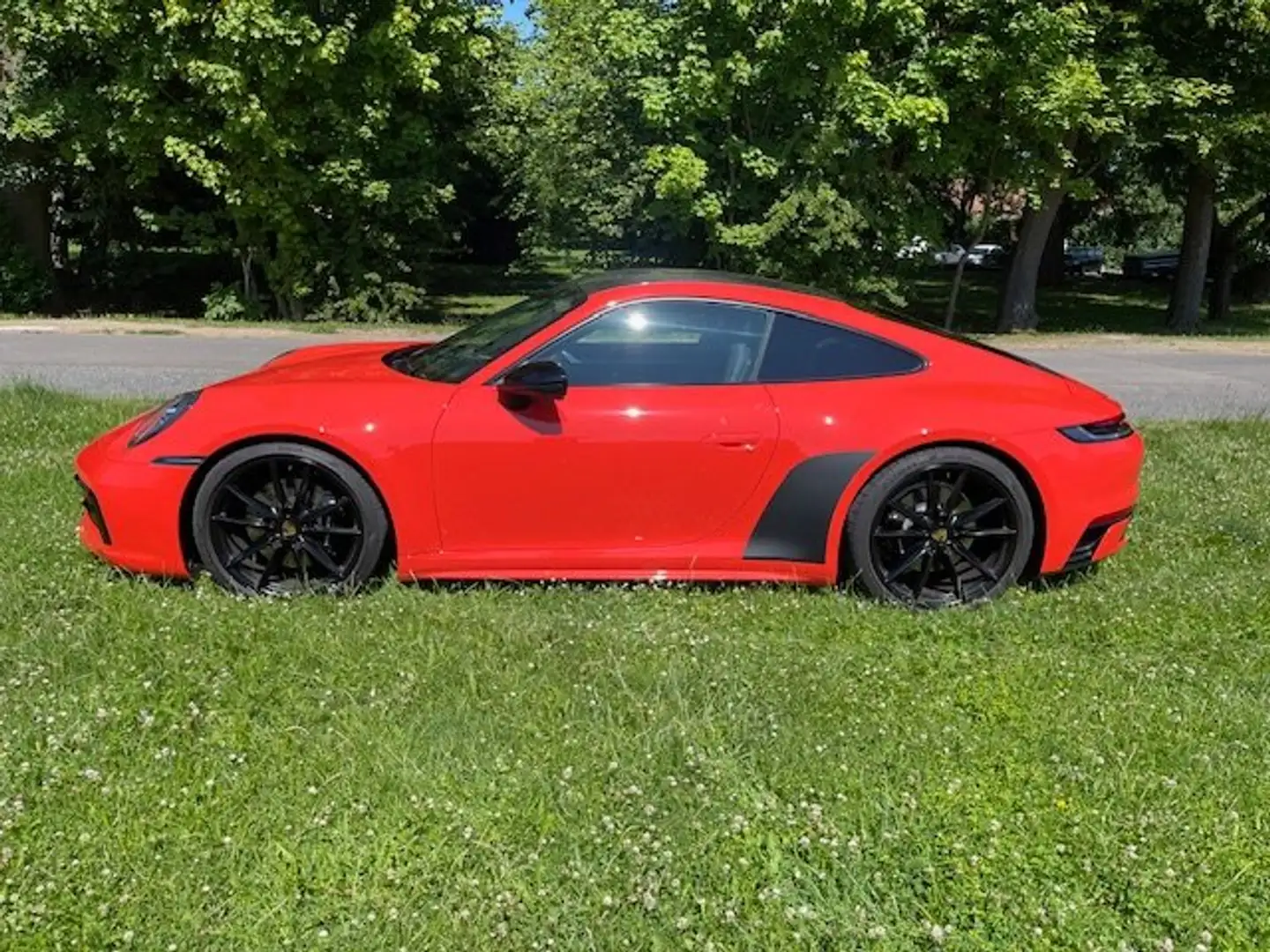 Porsche 992 911 Carrera S PDK Orange - 2
