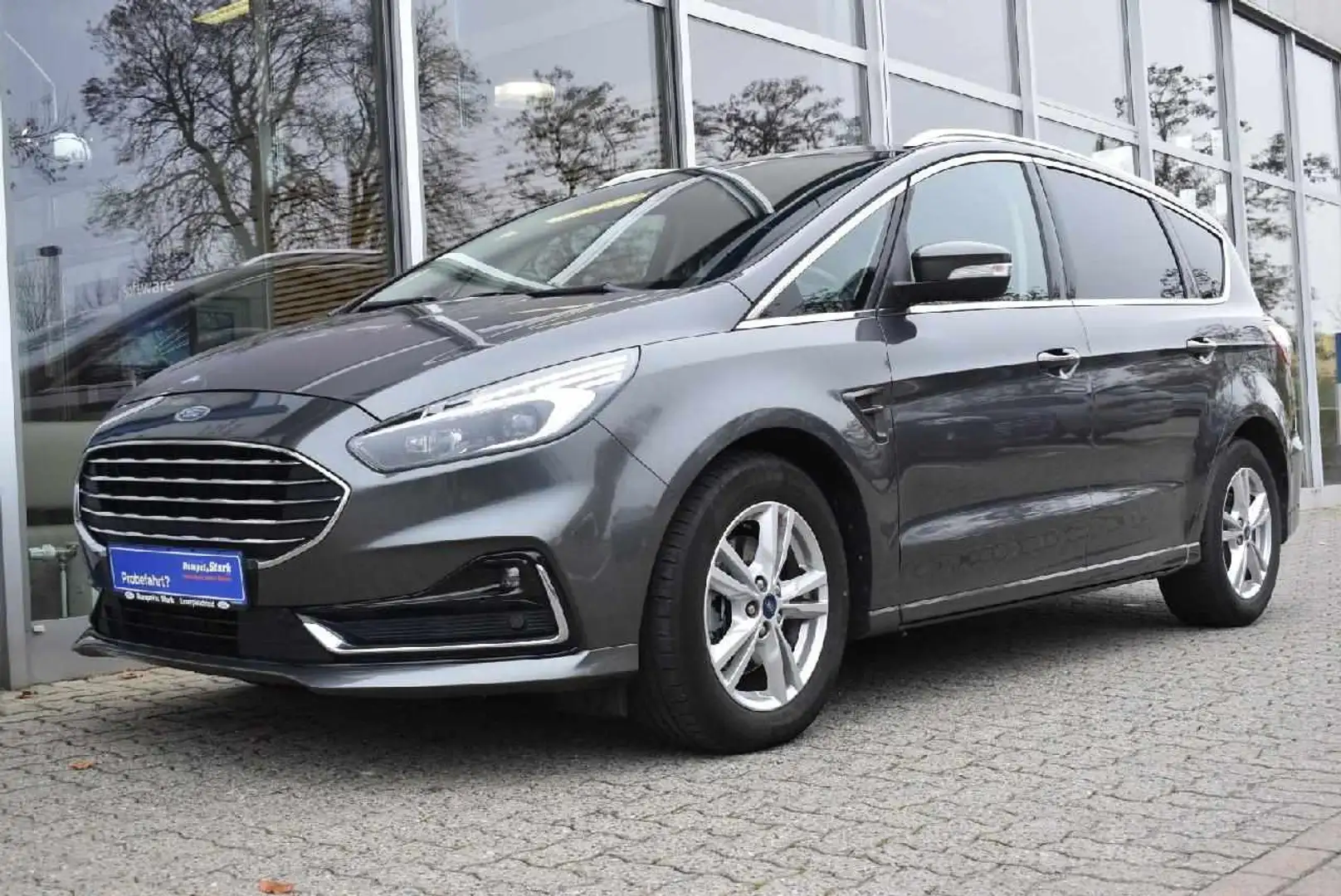Ford S-Max Titanium Grau - 2