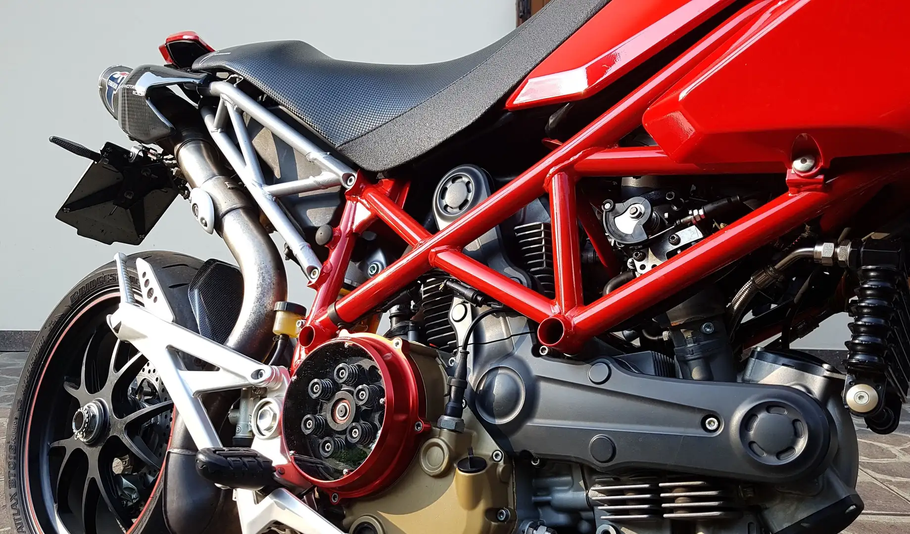 Ducati Hypermotard 1100 EVO Rojo - 2