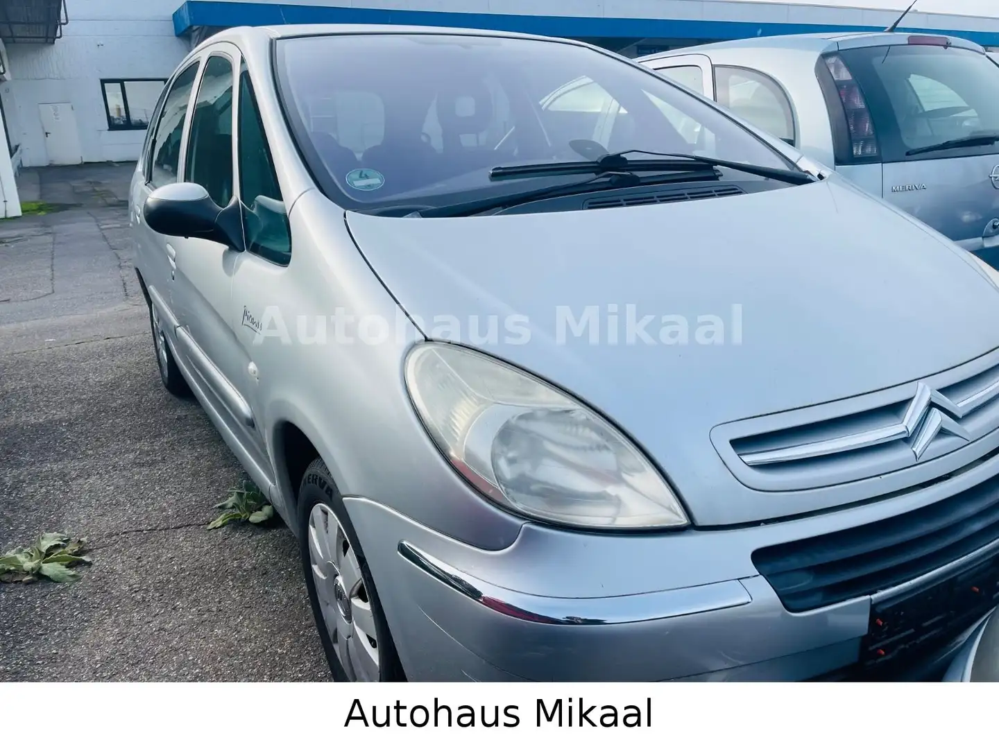 Citroen Xsara Picasso HDi 110 Exclusive Grau - 1