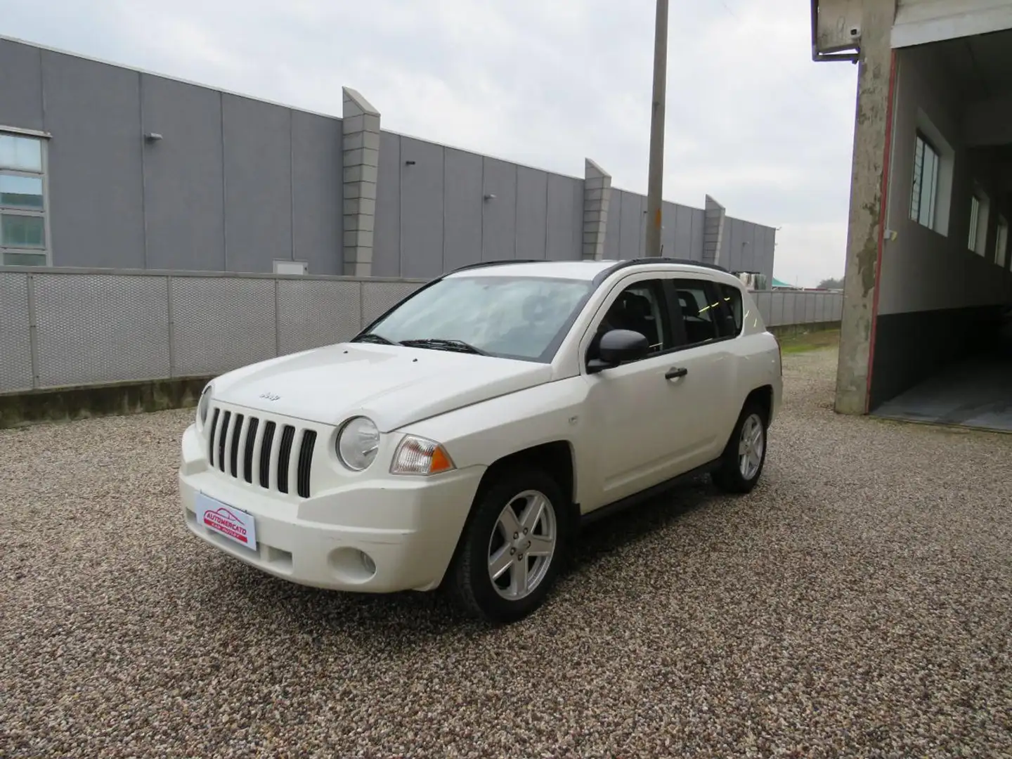 Jeep Compass 2.0 TDI SPORT Bianco - 1